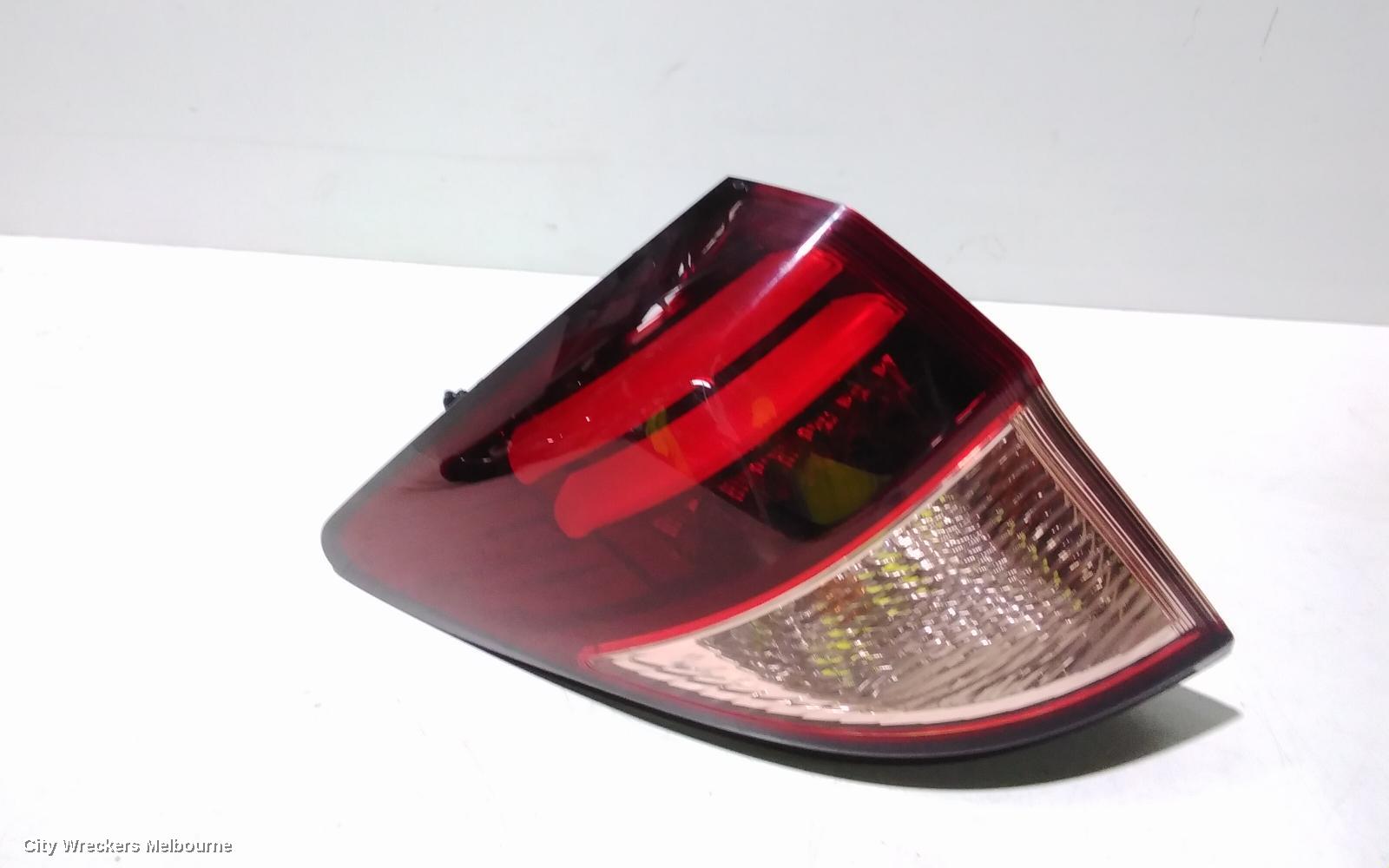 HONDA HRV LEFT TAILLIGHT, RU5, VTI-S/VTI-L, OPTICAL GUIDE TYPE, 12/2014 - 06/2018 - Image 2