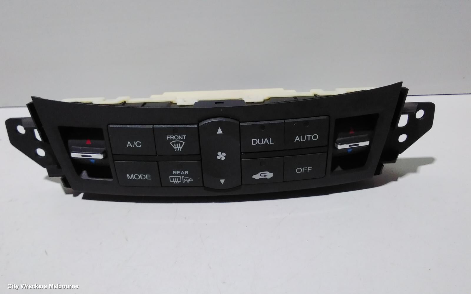 HONDA ACCORD HEATER/AC CONTROLS, 8TH GEN, EURO (VIN JHMCU), 06/2008 - 12/2015 - Image 2
