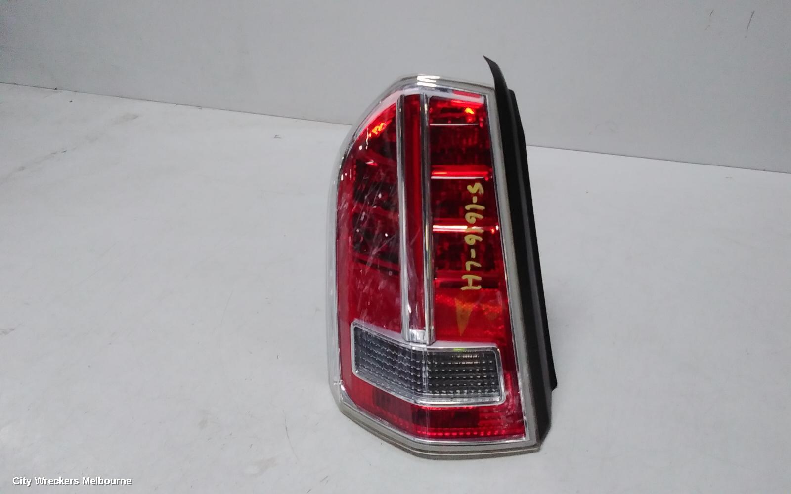 CHRYSLER 300C LEFT TAILLIGHT, LX2, 07/2012 - 12/2014 - Image 2
