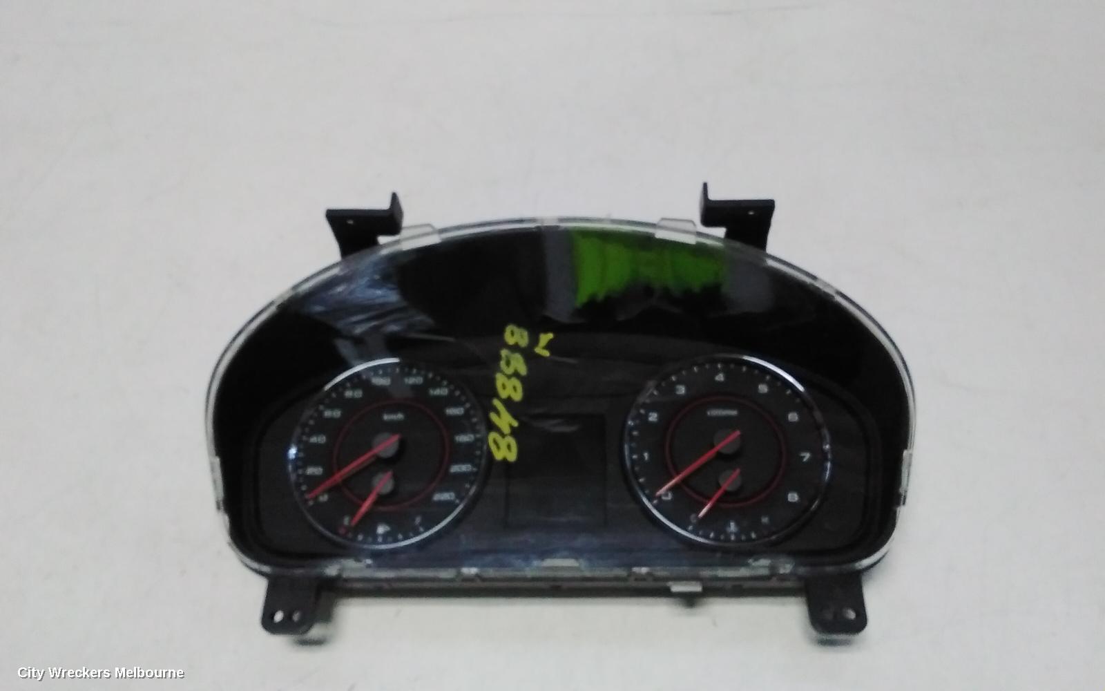 LDV G10 INSTRUMENT CLUSTER, PETROL, AUTO T/M, SV7A/SV7C, WAGON/VAN, 04/2015 - 06/2021 - Image 1