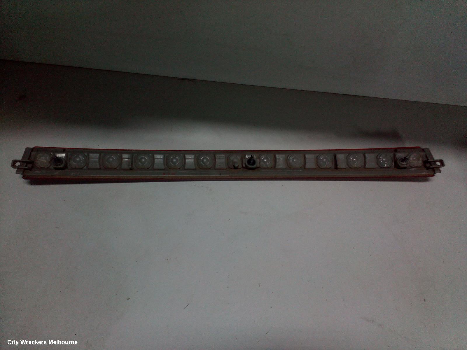 TOYOTA TARAGO REAR GARNISH, TAILGATE GARNISH (CENTRE), ACR50R, 03/2006 - 06/2020 - Image 2