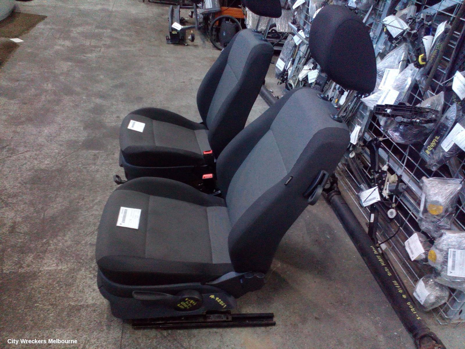 VOLKSWAGEN CADDY FRONT SEAT, LH FRONT, 2KN, 07/2015 - 02/2021 - Image 2