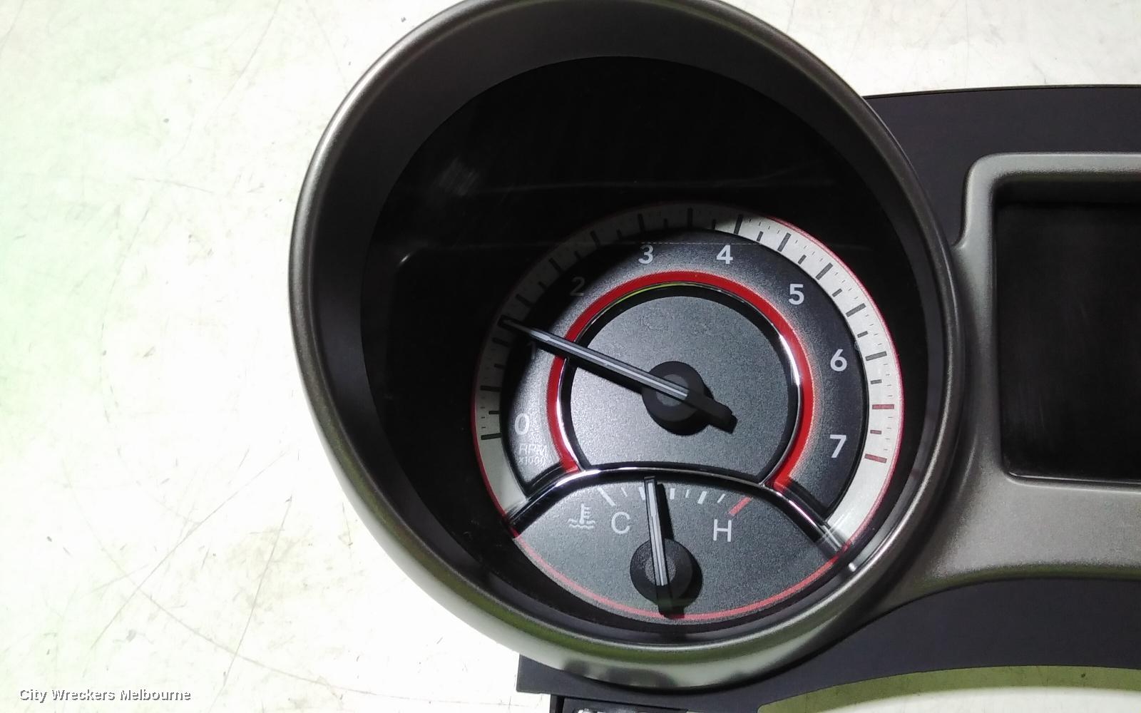 FIAT FREEMONT INSTRUMENT CLUSTER, PETROL, AUTO T/M, JF, 04/2013 - 01/2017 - Image 3