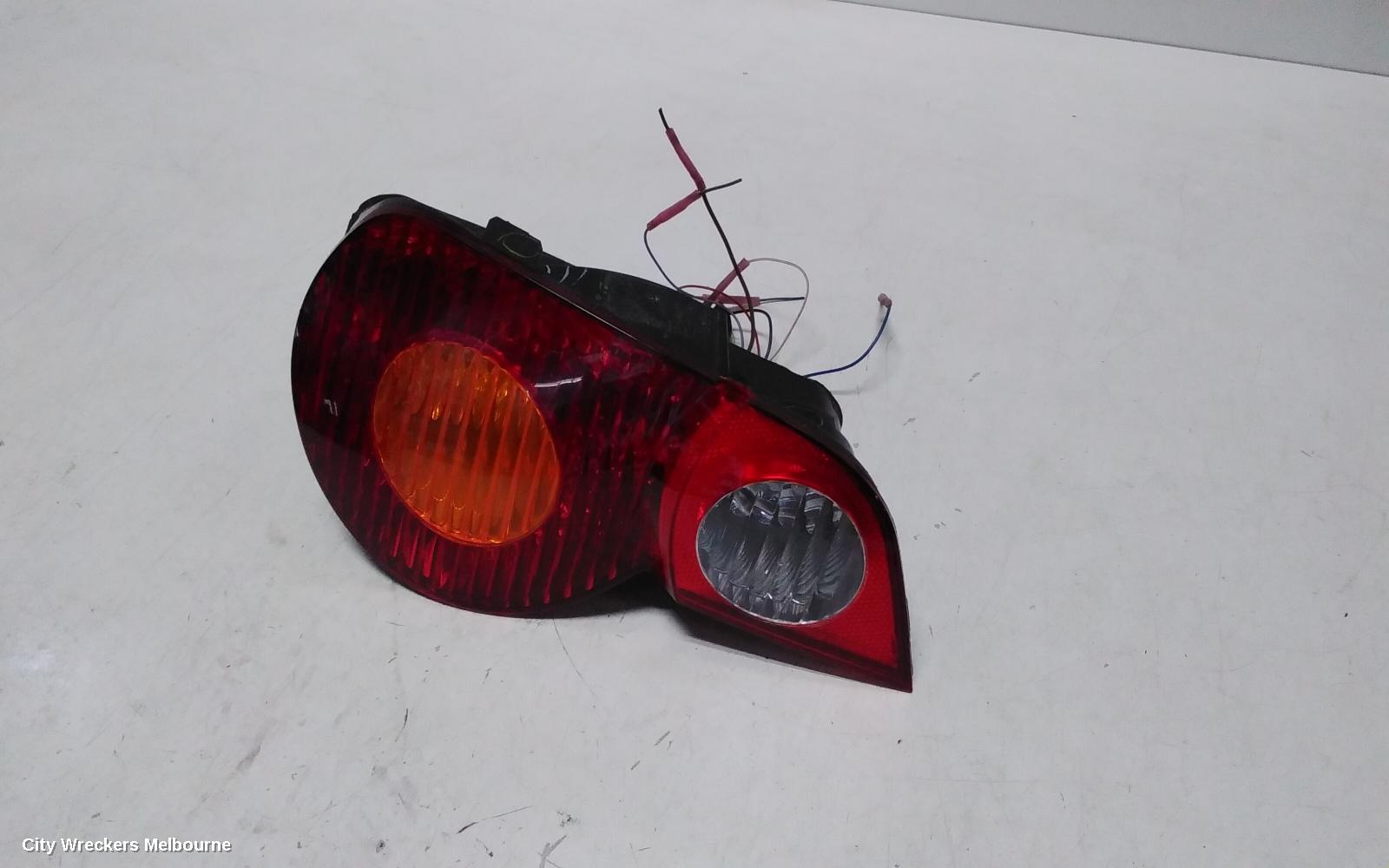 BMW Z4 LEFT TAILLIGHT, E85, CABRIO, AMBER INDICATOR TYPE, 08/2003 - 01/2006 - Image 2