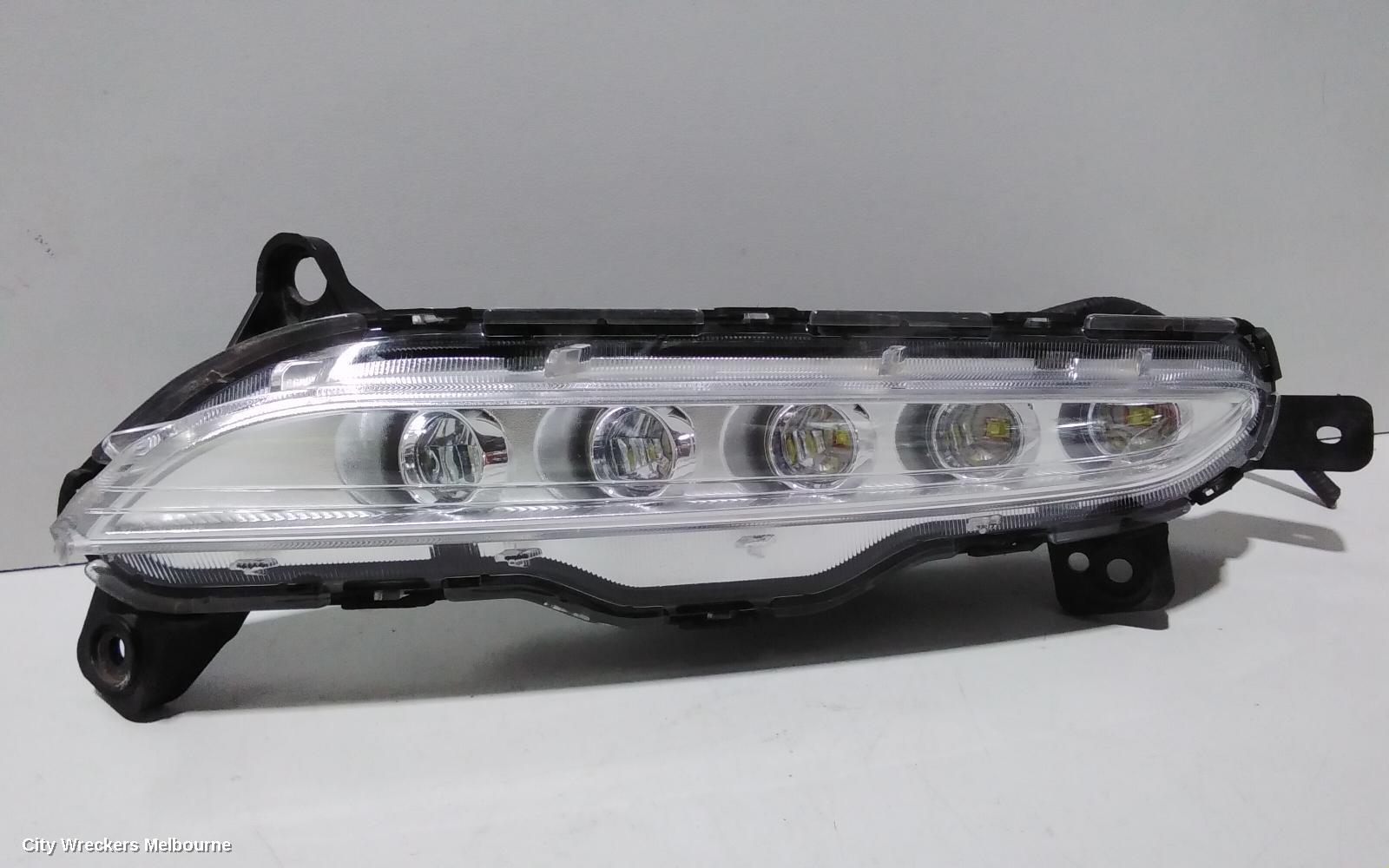 HYUNDAI TUCSON LEFT INDICATOR/FOG/SIDE, DAYTIME RUNNING LAMP, TL, KOREAN BUILT (VIN KMHJ), 07/2015 - 06/2018 - Image 2