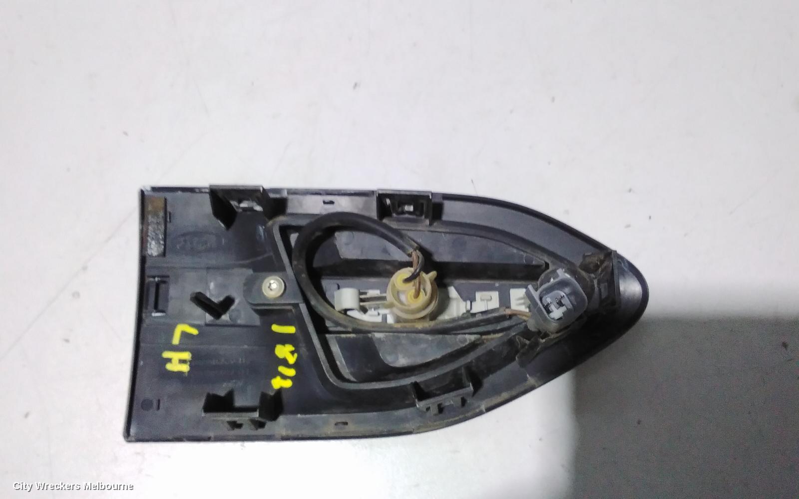 FORD TERRITORY LEFT INDICATOR/FOG/SIDE, GUARD FLASHER (REPEATER), SZ MKI-MKII, TS/TX, 03/2011 - 12/2016 - Image 3