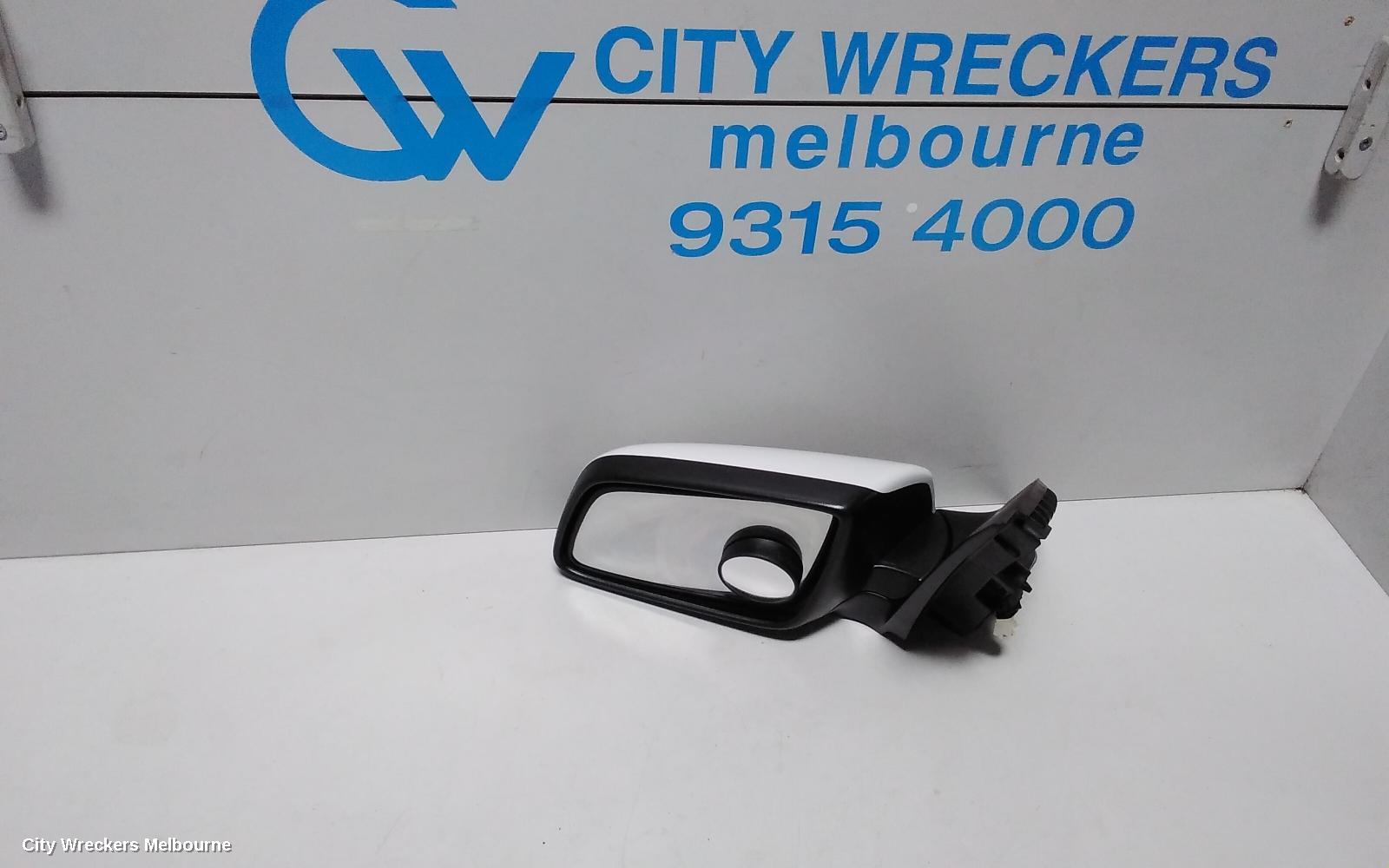 HOLDEN COMMODORE LEFT DOOR MIRROR, VE, NON HEATED & NON PUDDLE LAMP TYPE, 08/2006 - 04/2013 - Image 1