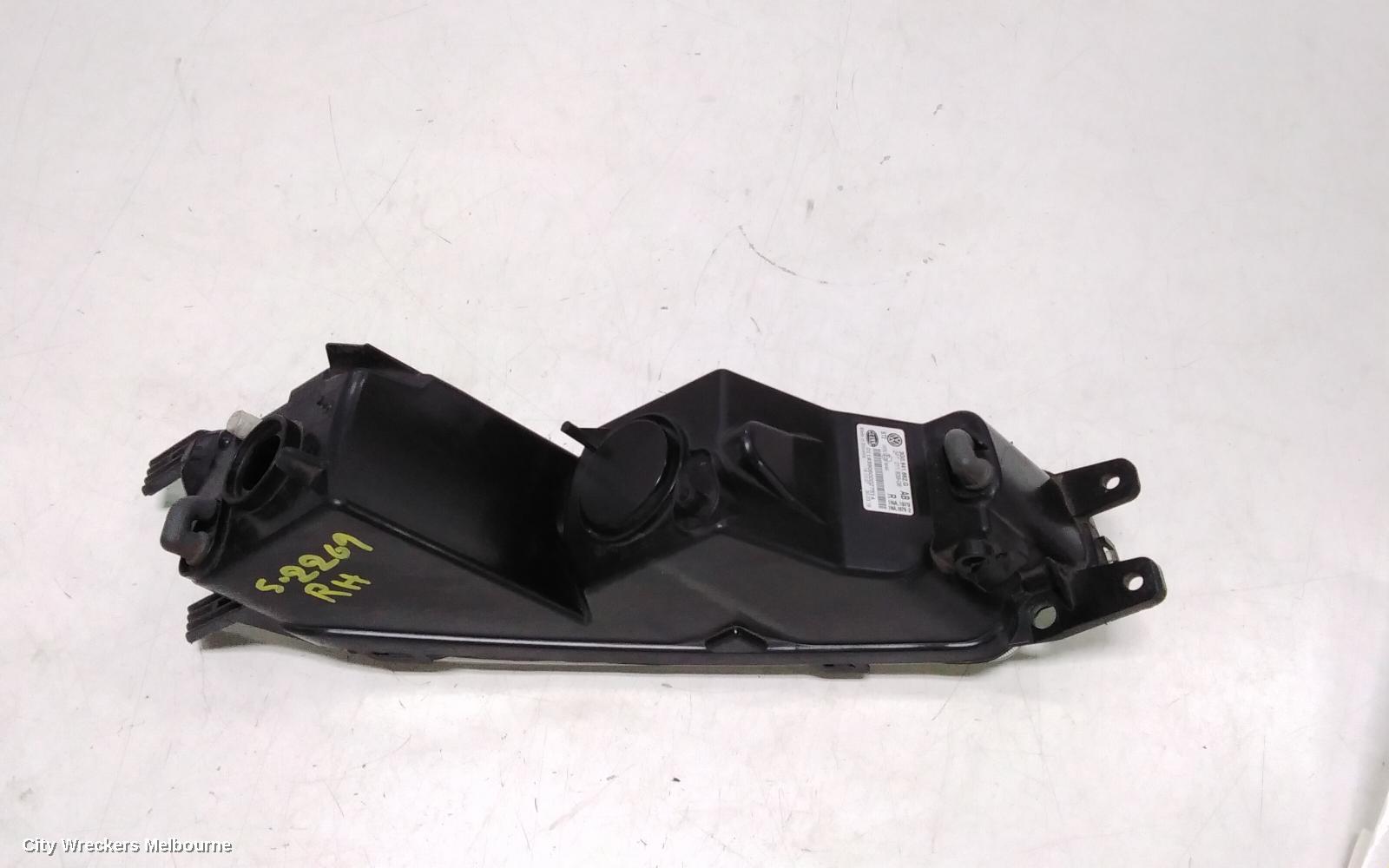 VOLKSWAGEN PASSAT RIGHT INDICATOR/FOG/SIDE, B8/MK7, BUMPER FOGLAMP, STANDARD TYPE, 06/2015 - 10/2019 - Image 3