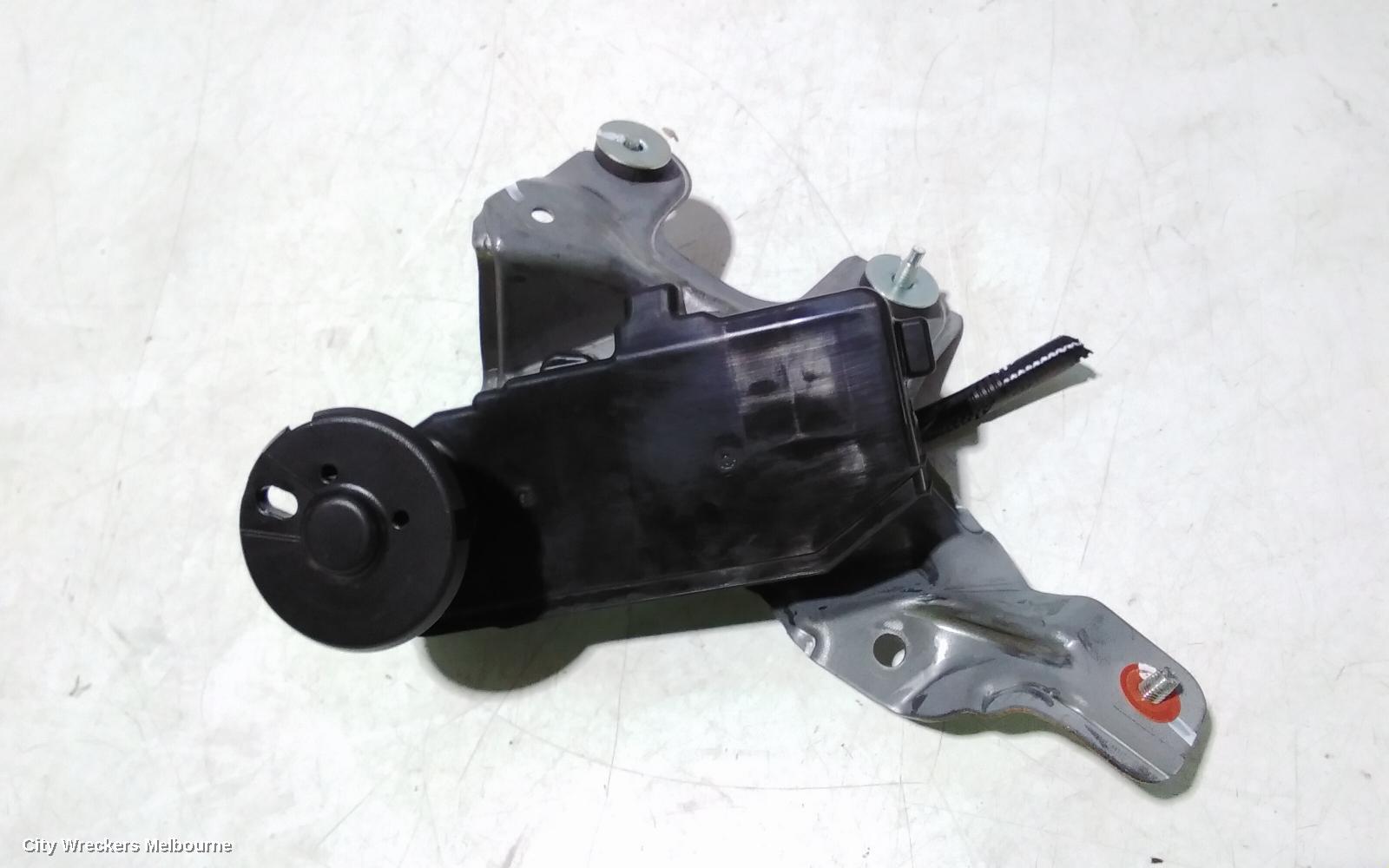 TOYOTA KLUGER WIPER MOTOR, TAILGATE, GSU50/GSU55, 03/2014 - 02/2021 - Image 2