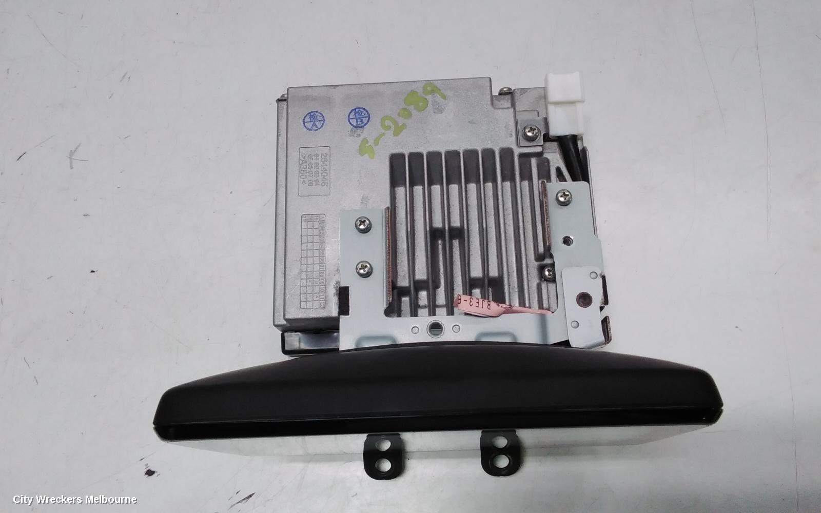 MAZDA CX3 RADIO/CD/DVD/SAT/TV, DISPLAY UNIT, 7IN TOUCHSCREEN, DK, 03/2015 - 02/2022 - Image 3