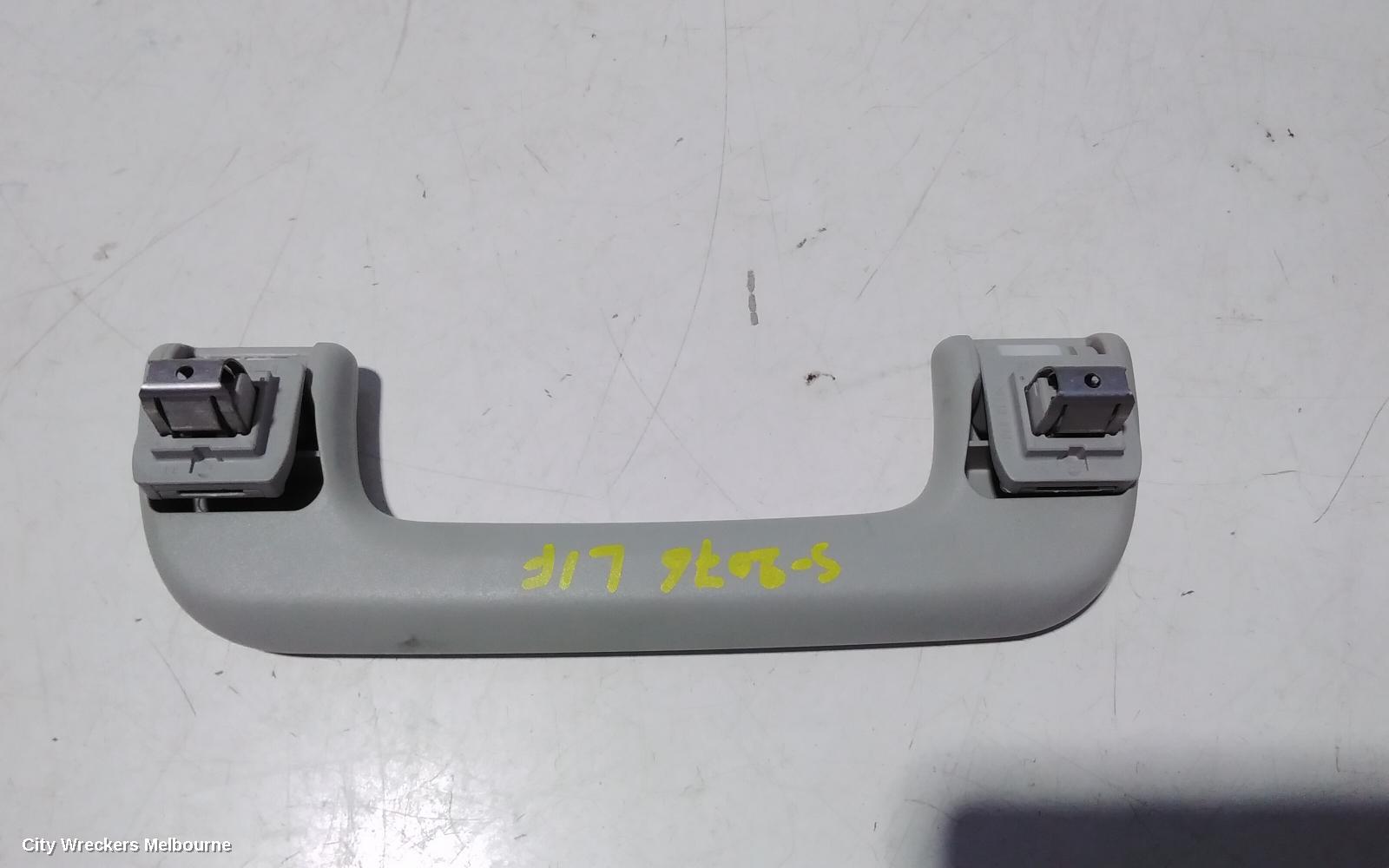 AUDI Q7 GRAB HANDLE, 4M, 07/2015 ONWARDS - Image 3