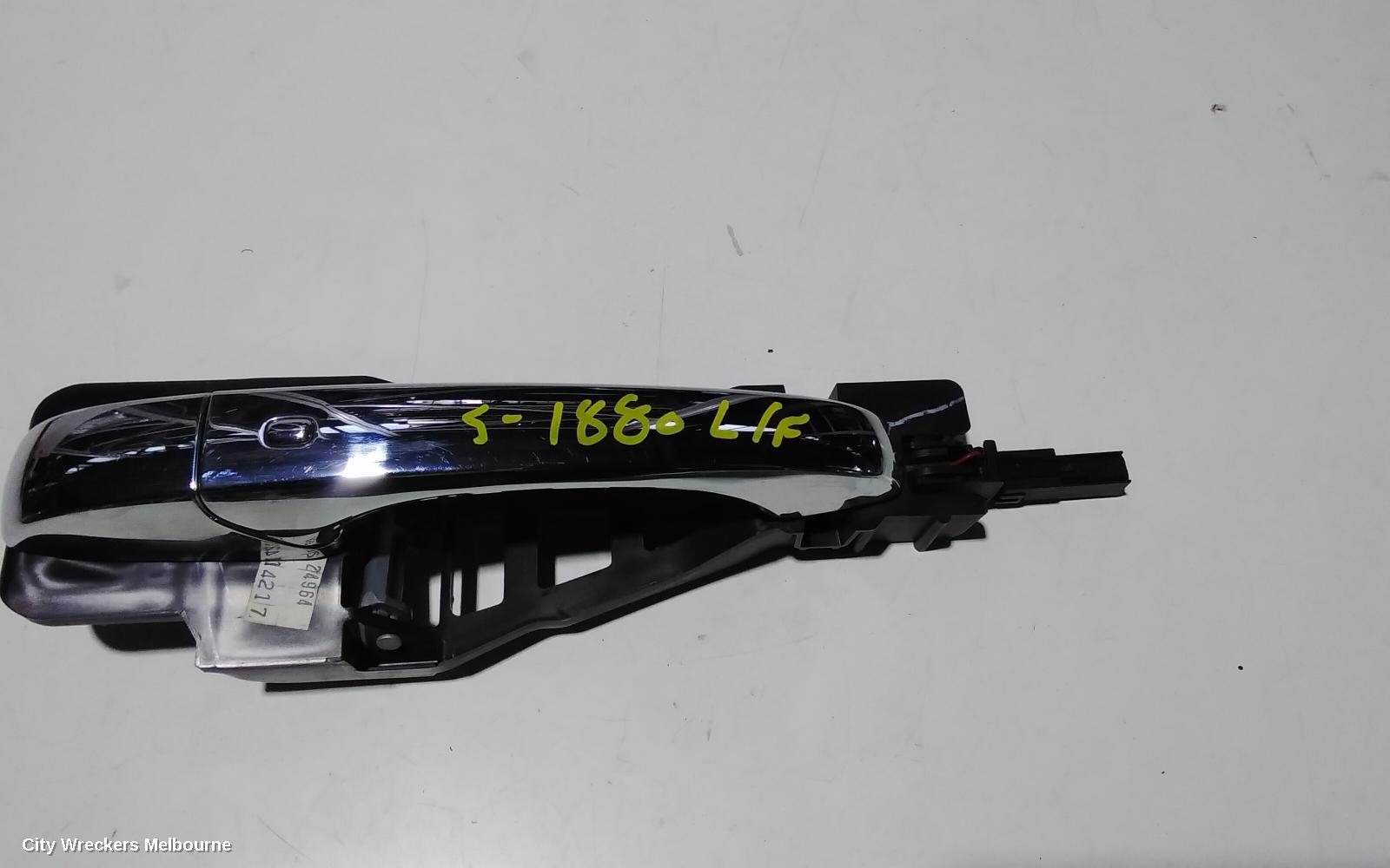 JEEP GRANDCHEROKEE DOOR HANDLE, OUTER, LH FRONT, CHROME, WK, 01/2011 - 02/2022 - Image 1
