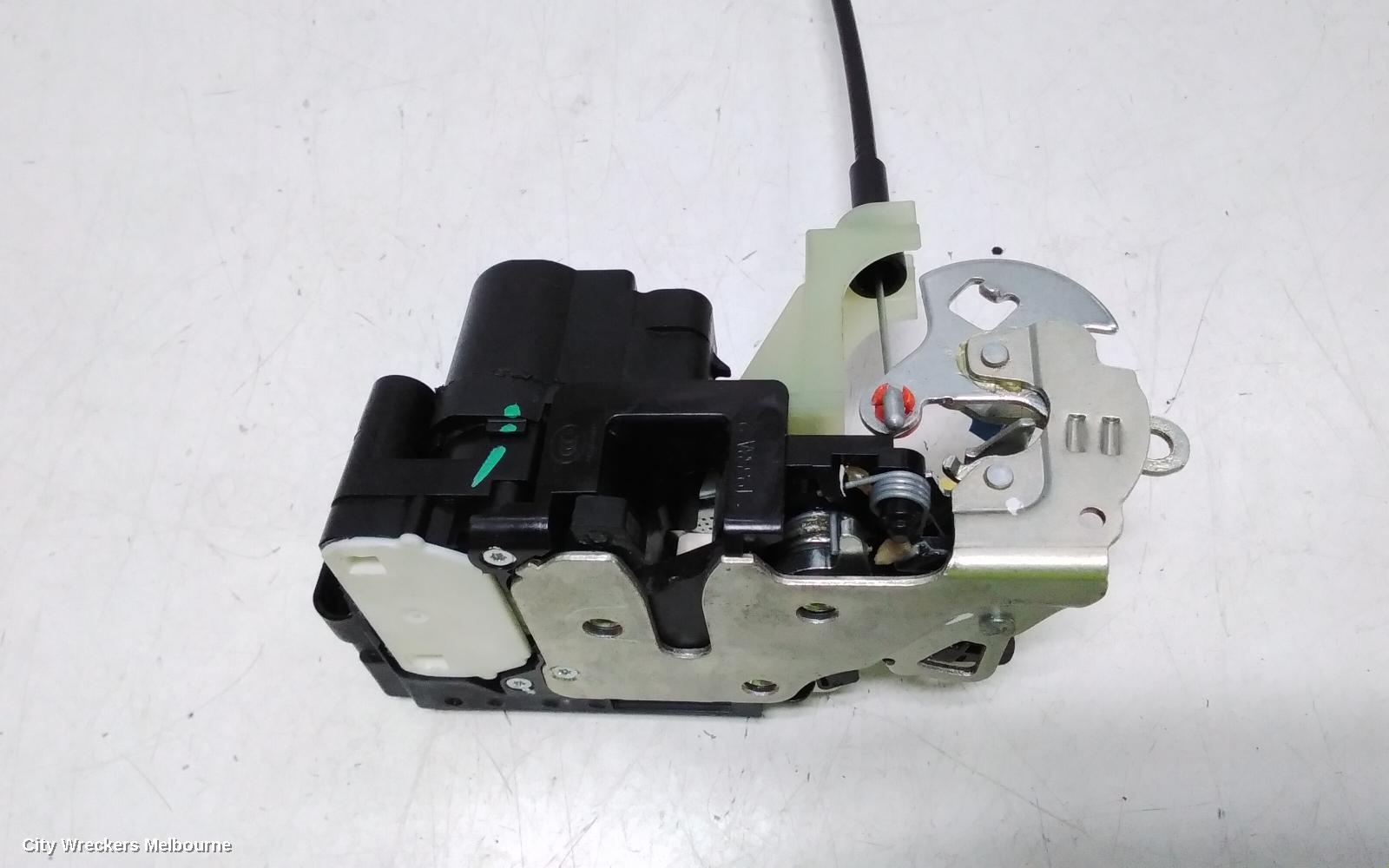 LDV G10 DOOR/BOOT/GATE LOCK, LEFT FRONT DOOR LOCK, SV7A, WAGON, 04/2015 - 08/2022 - Image 3