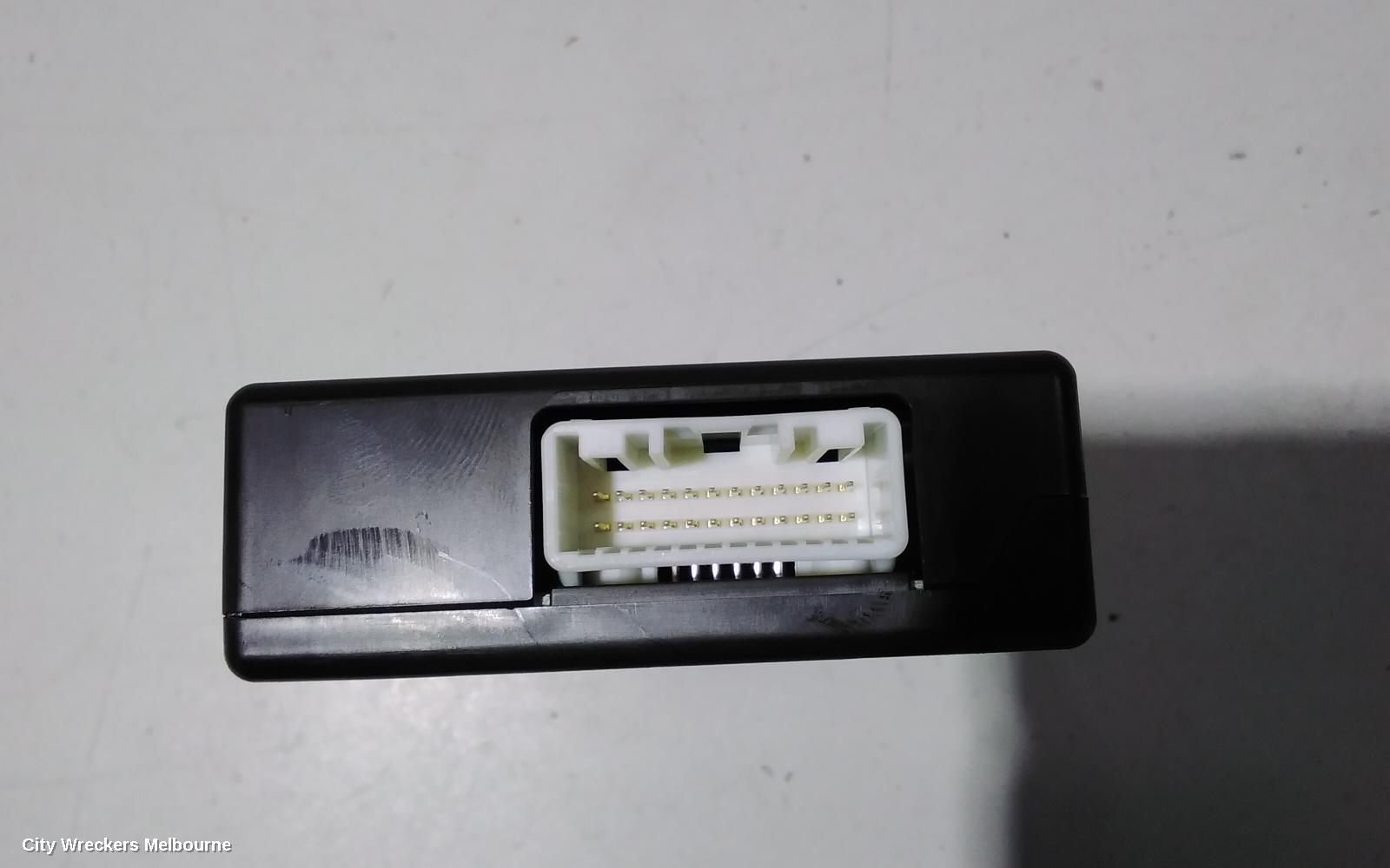 PEUGEOT 4008, 05/2012 - 12/2017, 8638A035 PARKING ASSIST MODULE: 85077 - Image 3