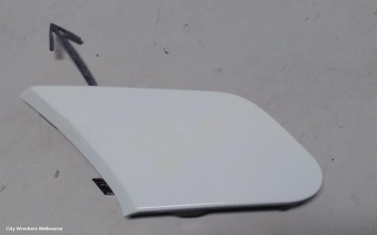 FORD ESCAPE, ZG, 09/2016 - 05/2020, FRONT BAR TOW HOOK COVER   WHITE COLOUR: 77418 - Image 3