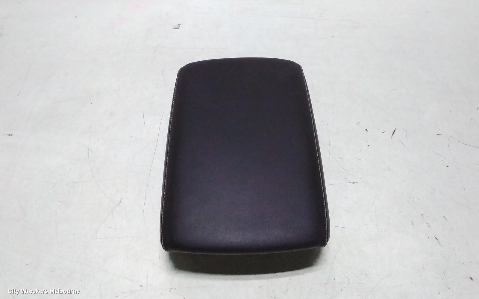 MITSUBISHI OUTLANDER CONSOLE, ZM, CONSOLE LID ONLY, BLACK, 08/2021 ONWARDS - Image 1