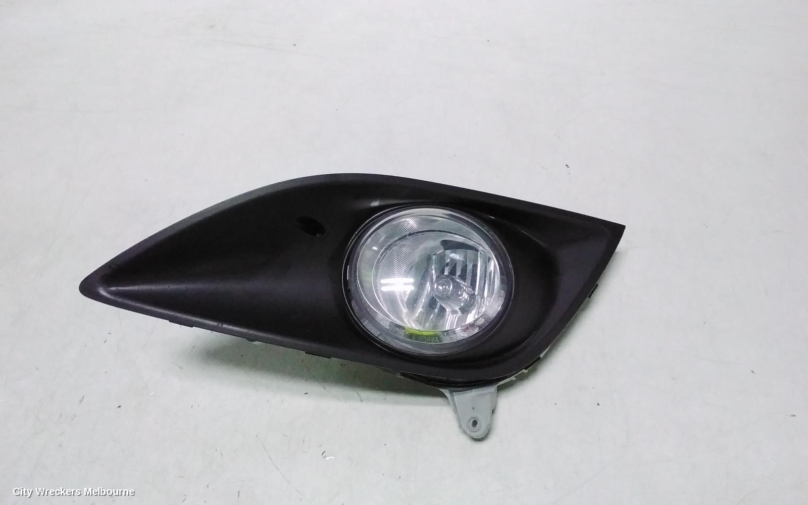 HYUNDAI VELOSTER LEFT INDICATOR/FOG/SIDE, BUMPER FOGLAMP, FS, TURBO TYPE, 07/2012 - 02/2018 - Image 2