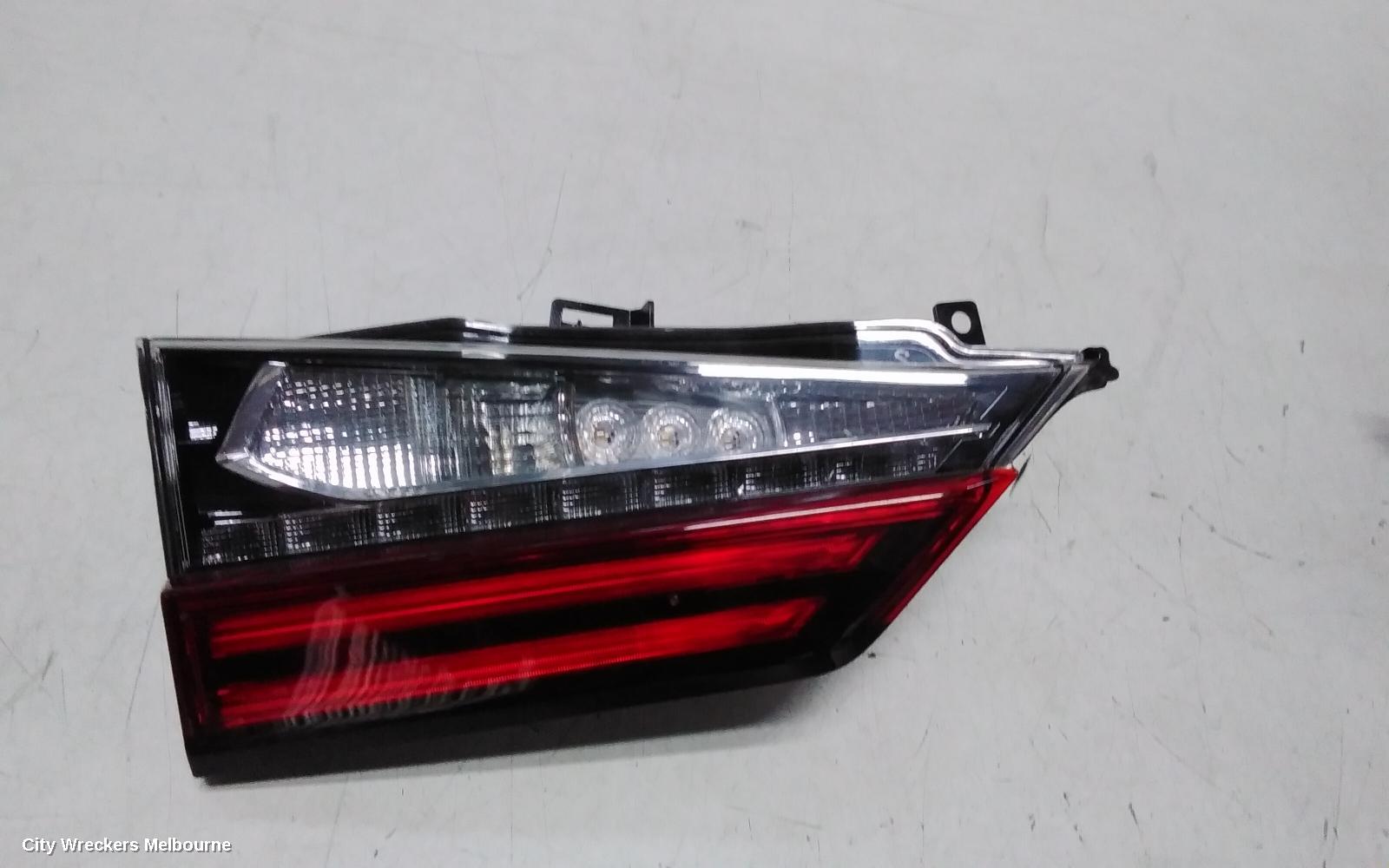 LEXUS RX SERIES REAR GARNISH, TAILGATE LAMP (LH SIDE), AL20, F SPORTS/SPORTS LUXURY, LED TYPE, 09/2015 - 10/2019 - Image 2