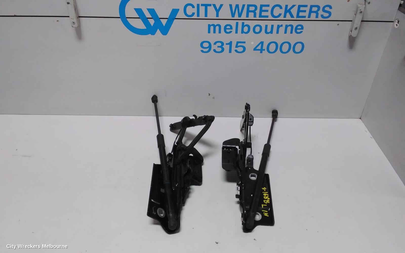 HOLDEN COMMODORE BONNET HINGE/STRUT, ZB, 10/2017 - 12/2020 - Image 2