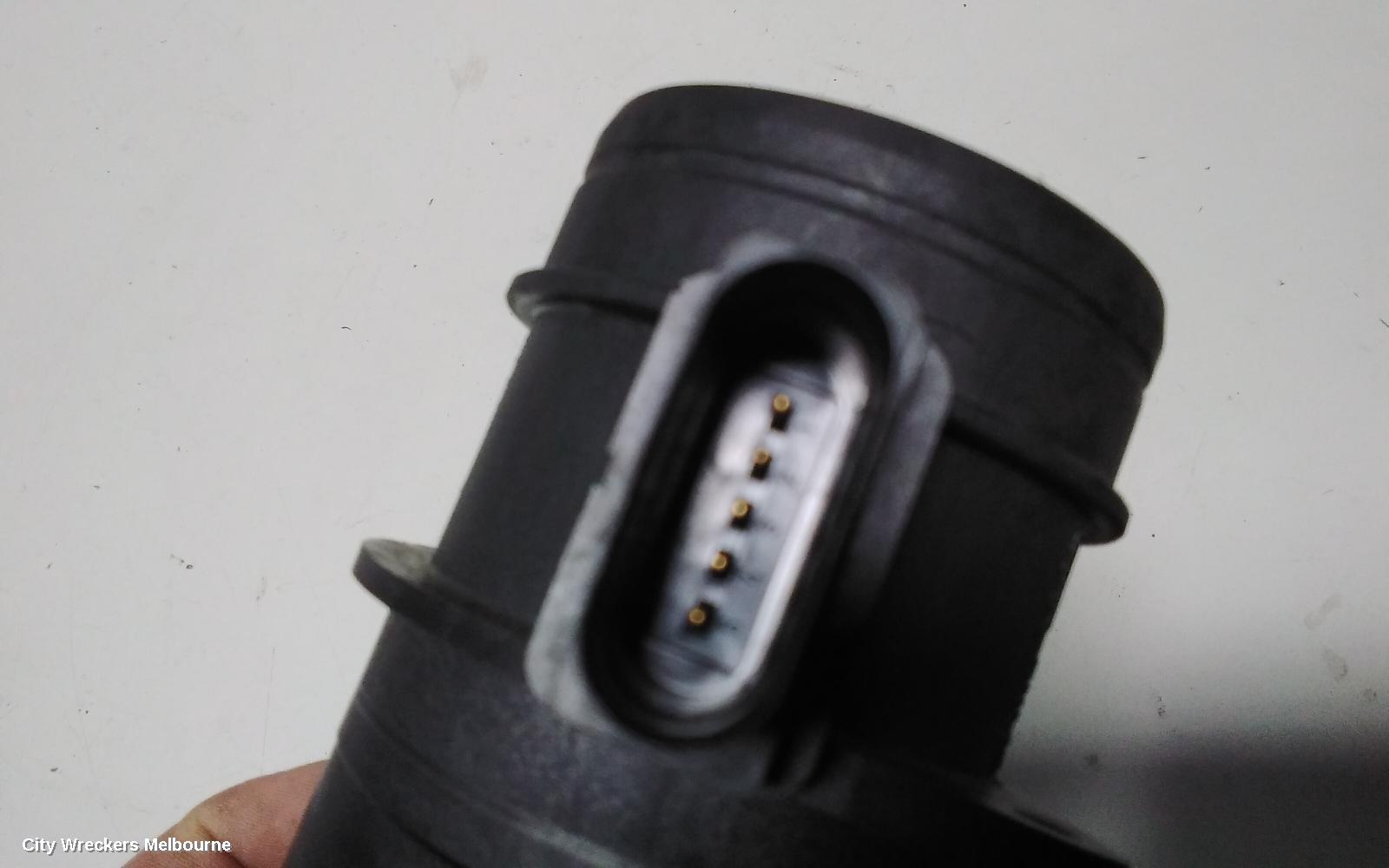 AUDI A4 AIR FLOW METER, 2.0, DIESEL, CAGA/CAGB CODE, B8 8K, 02/2008 - 06/2012 - Image 2