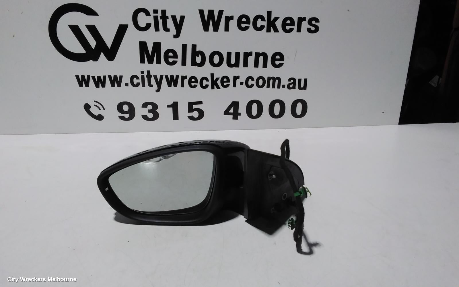 VOLKSWAGEN PASSAT LEFT DOOR MIRROR, 3CC, POWER FOLD, W/ MEMORY, NON LANE CHANGE ASSIST TYPE (6XT/7Y0), 03/2012 - 12/2016 - Image 1