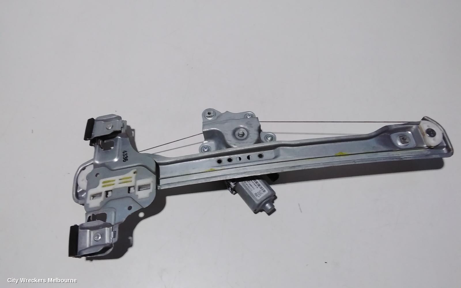 HOLDEN TRAX RIGHT REAR WND REG/MOTOR, TJ SERIES, 08/2013 - 12/2020 - Image 3