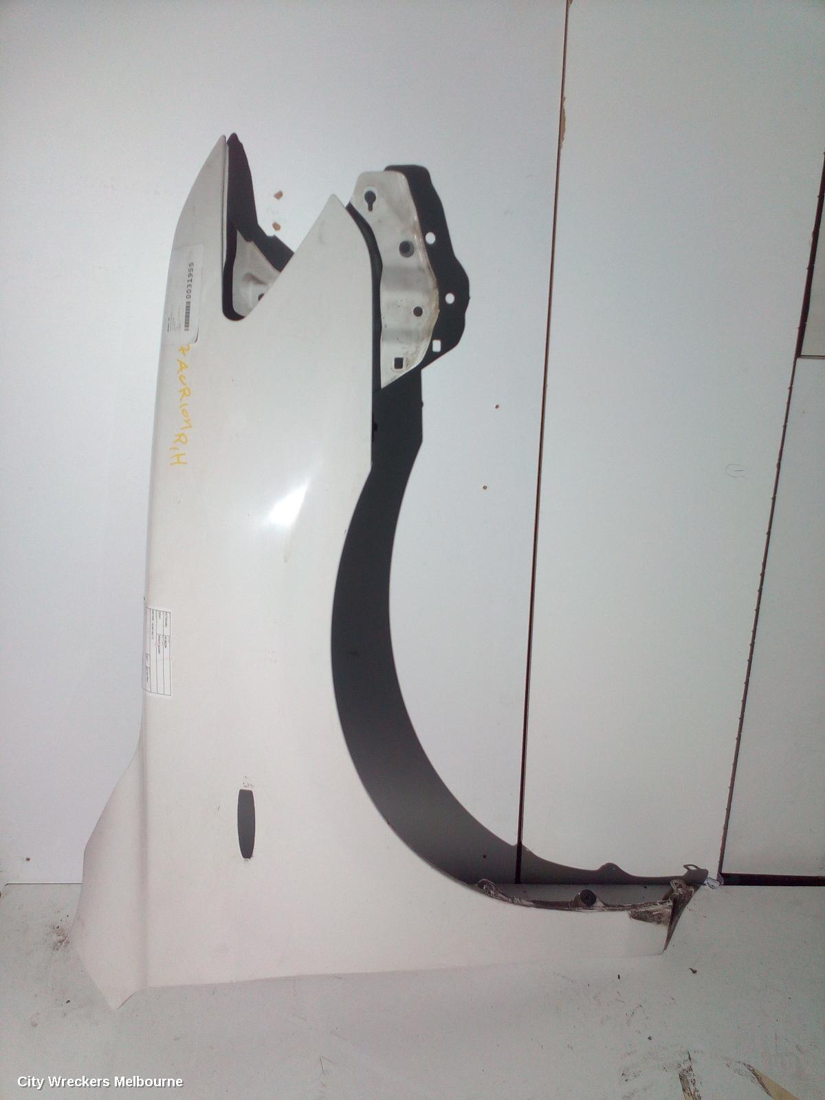 TOYOTA AURION RIGHT GUARD, GSV40R, 10/2006 - 03/2012 - Image 1