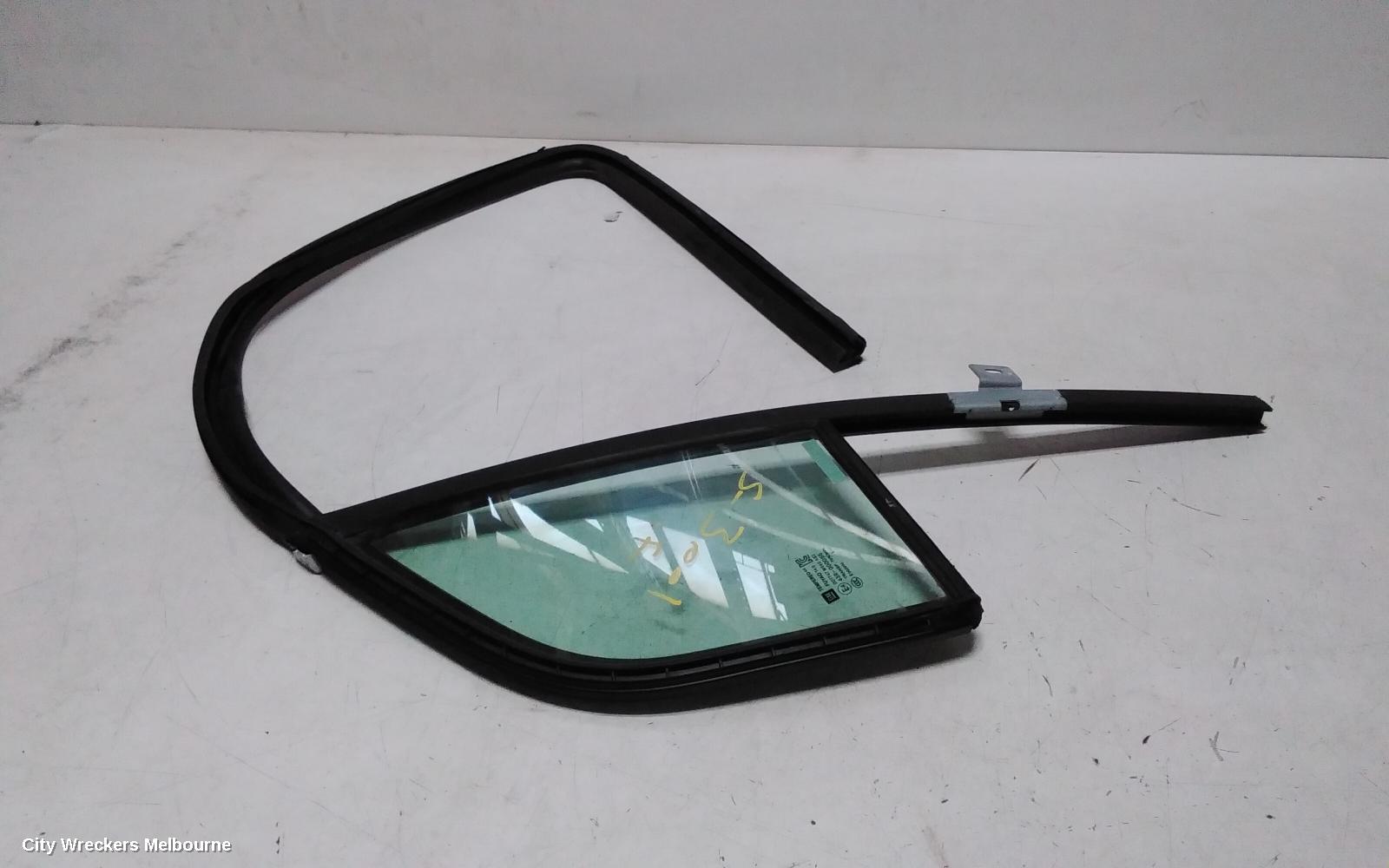 HOLDEN TRAX LEFT FRONT 1/4 DOOR GLASS, TJ SERIES, 08/2013 - 12/2020 - Image 2