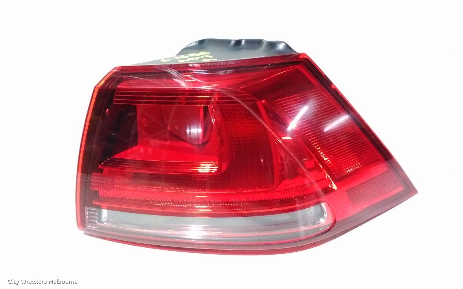 VOLKSWAGEN GOLF RIGHT TAILLIGHT, GEN 7, HATCH, STANDARD, NON LED TYPE, 03/2013 - 03/2017 - Image 2