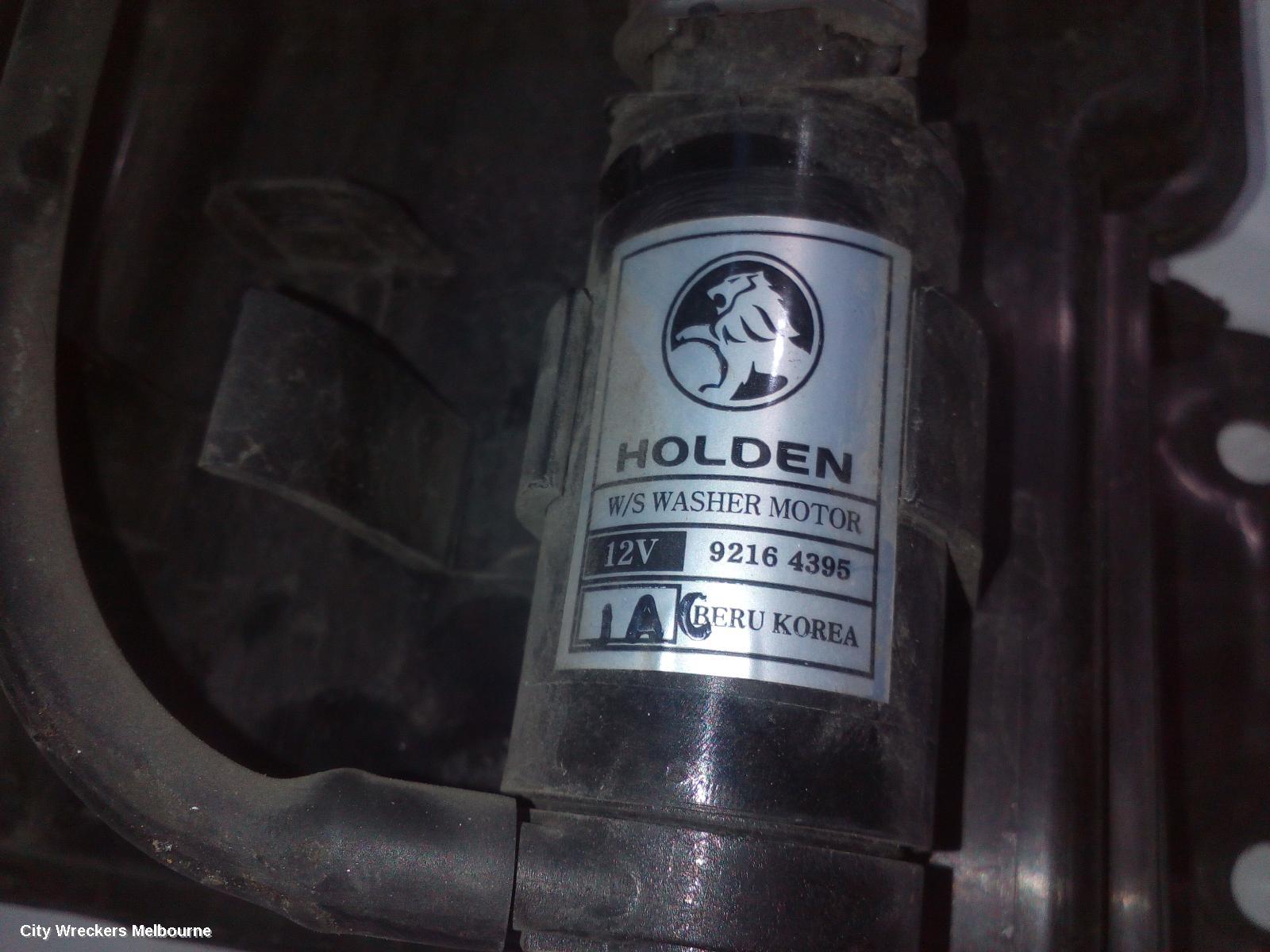 HOLDEN COMMODORE WASHER BOTTLE, VF, SEDAN/UTE, 05/2013 - 12/2017 - Image 3