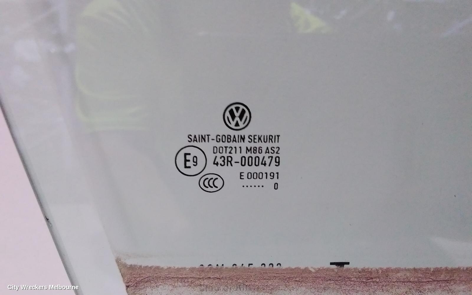 VOLKSWAGEN T-CROSS RIGHT FRONT DOOR WINDOW, C1, 01/2020 ONWARDS - Image 2