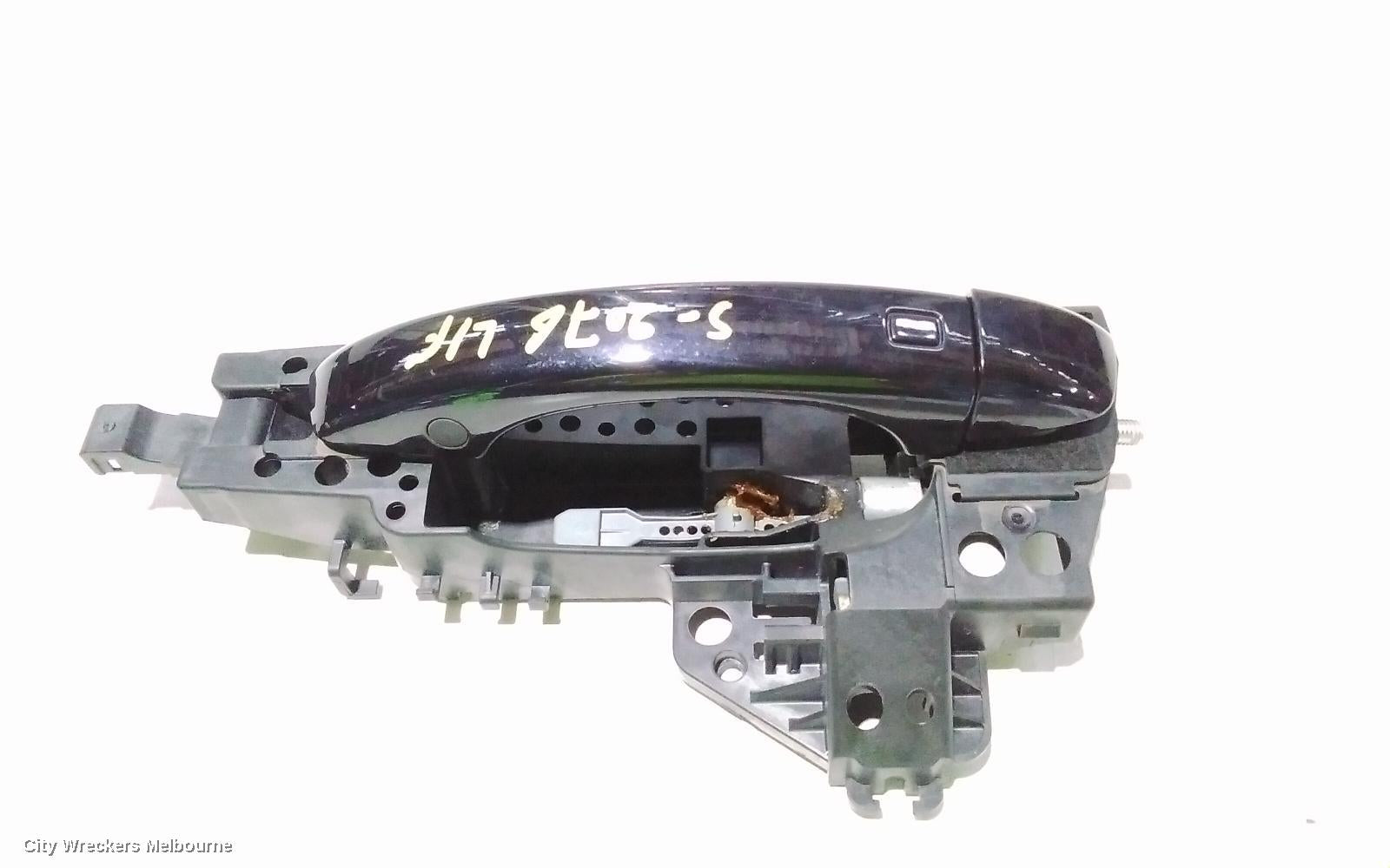 AUDI Q7 DOOR HANDLE, 4M, LH FRONT, OUTER, 07/2015 ONWARDS - Image 1
