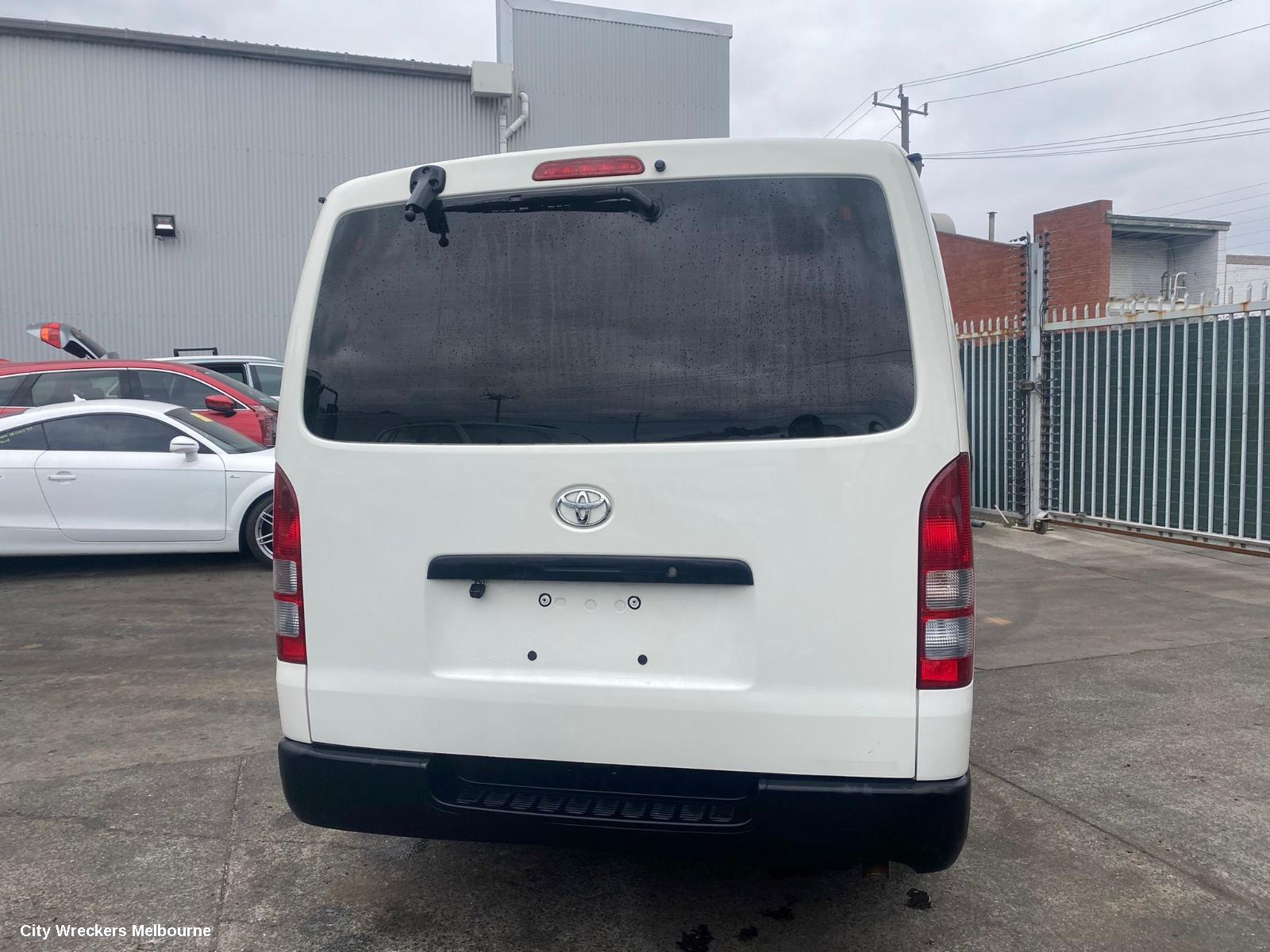 TOYOTA HIACE FRONT SEAT, LH BUCKET, LWB/SLWB, TRH/KDH, 02/2014 - 04/2019 - Image 2