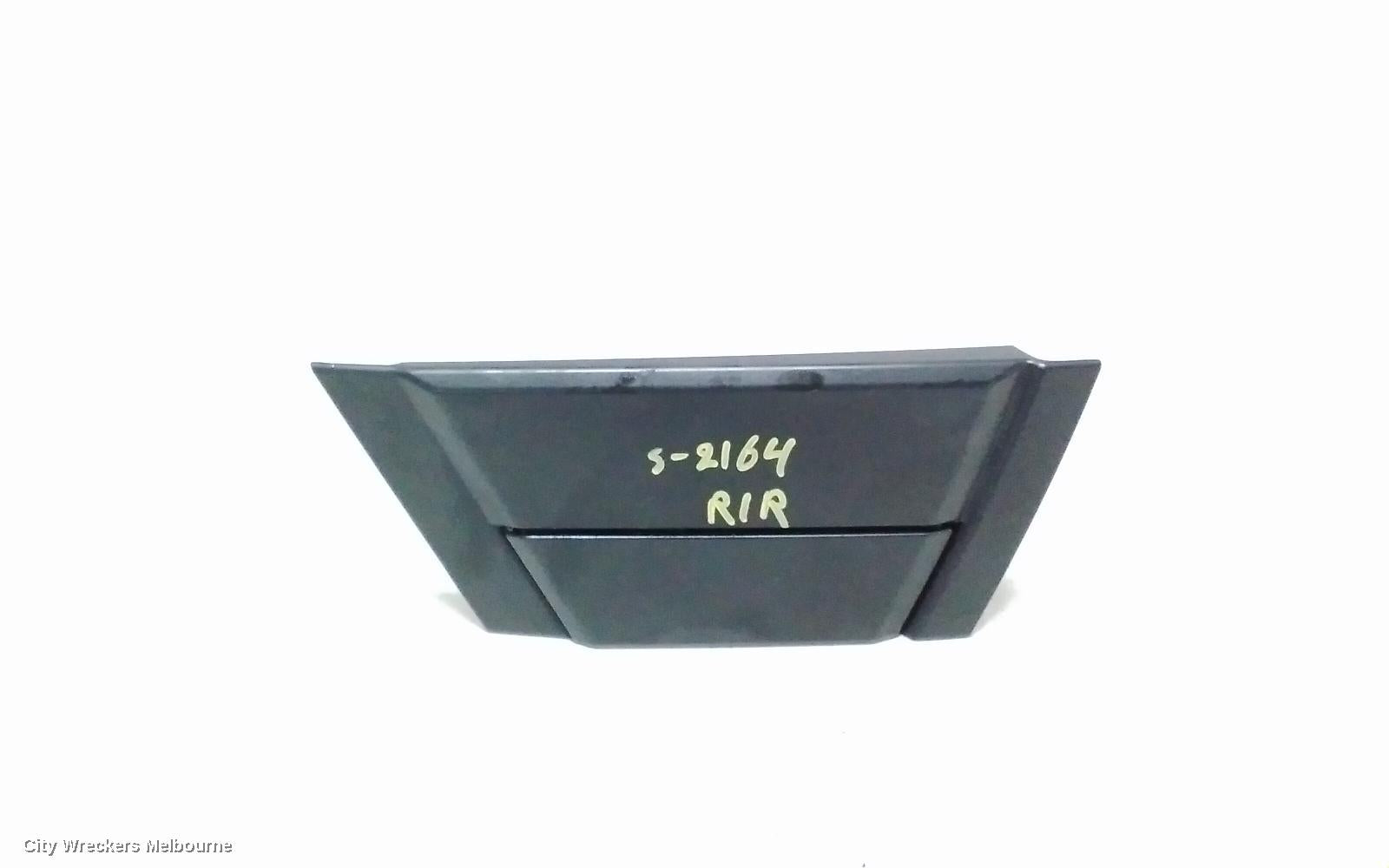 HONDA HRV DOOR HANDLE, OUTER, RH REAR, RV, 12/2021 ONWARDS - Image 2