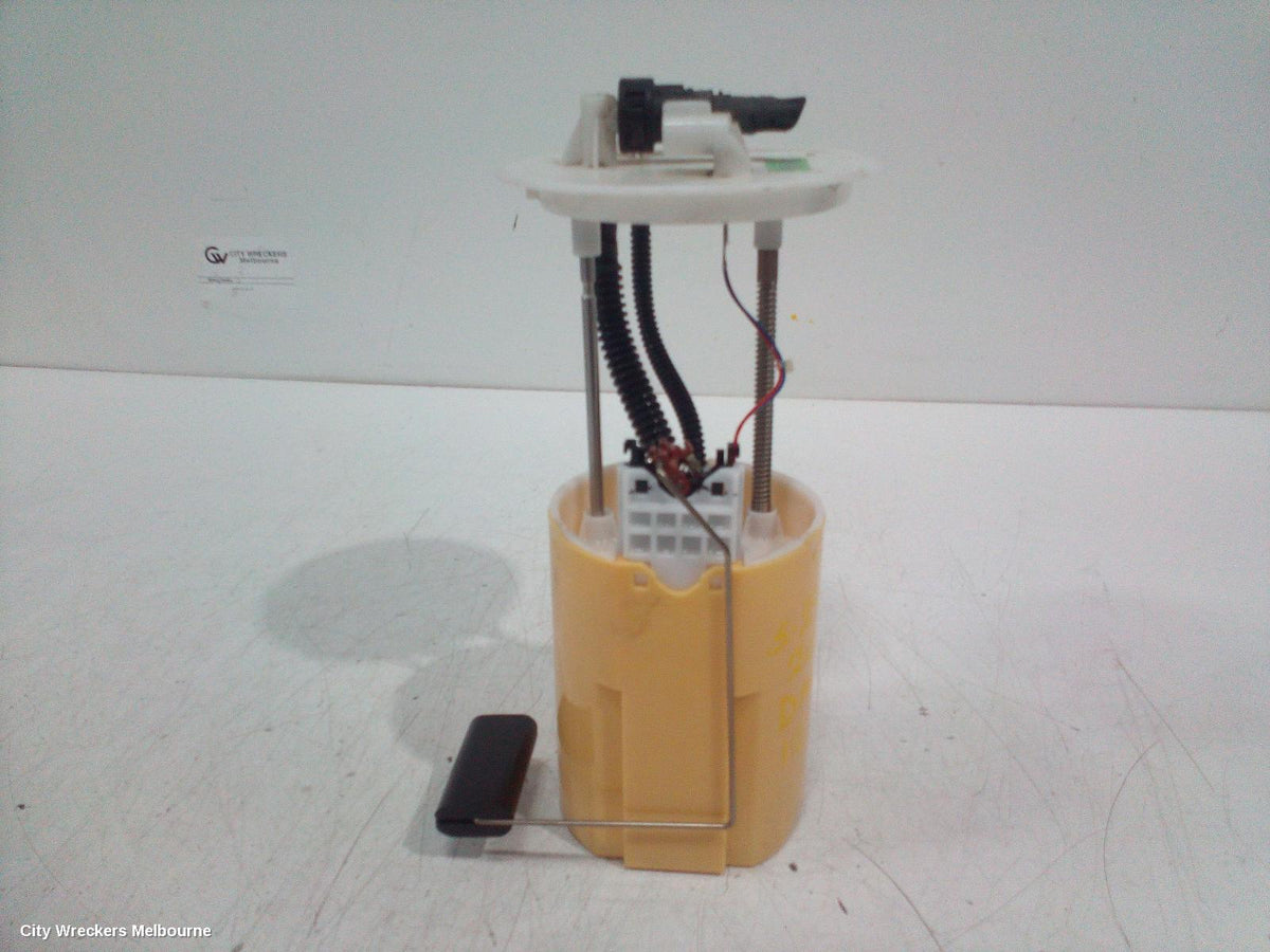 152638 - Image 2
