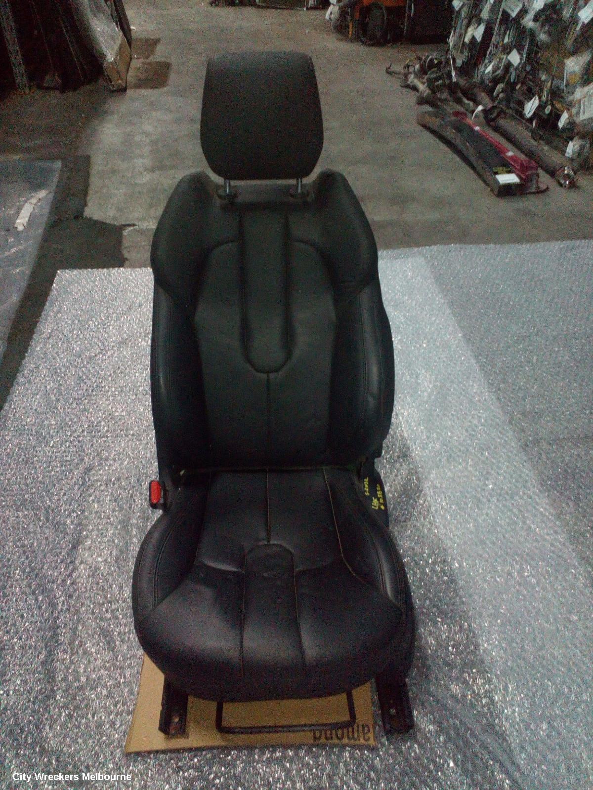 LAND ROVER RANGEROVER EVOQUE FRONT SEAT, LH FRONT, 5DR WAGON, LEATHER, GREY, L538, 11/2011 - 01/2019 - Image 1