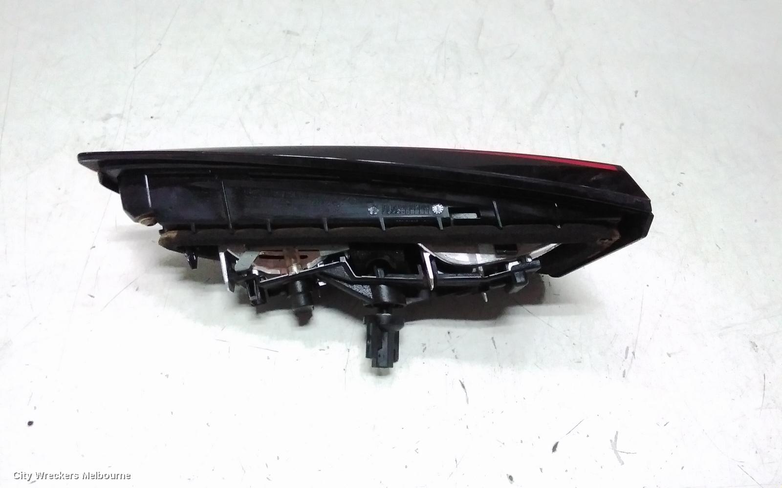HOLDEN ASTRA REAR GARNISH, TAILGATE LAMP (LH SIDE), BK, 5DR HATCH, R/RS, NON LED TYPE, 09/2016 ONWARDS - Image 2