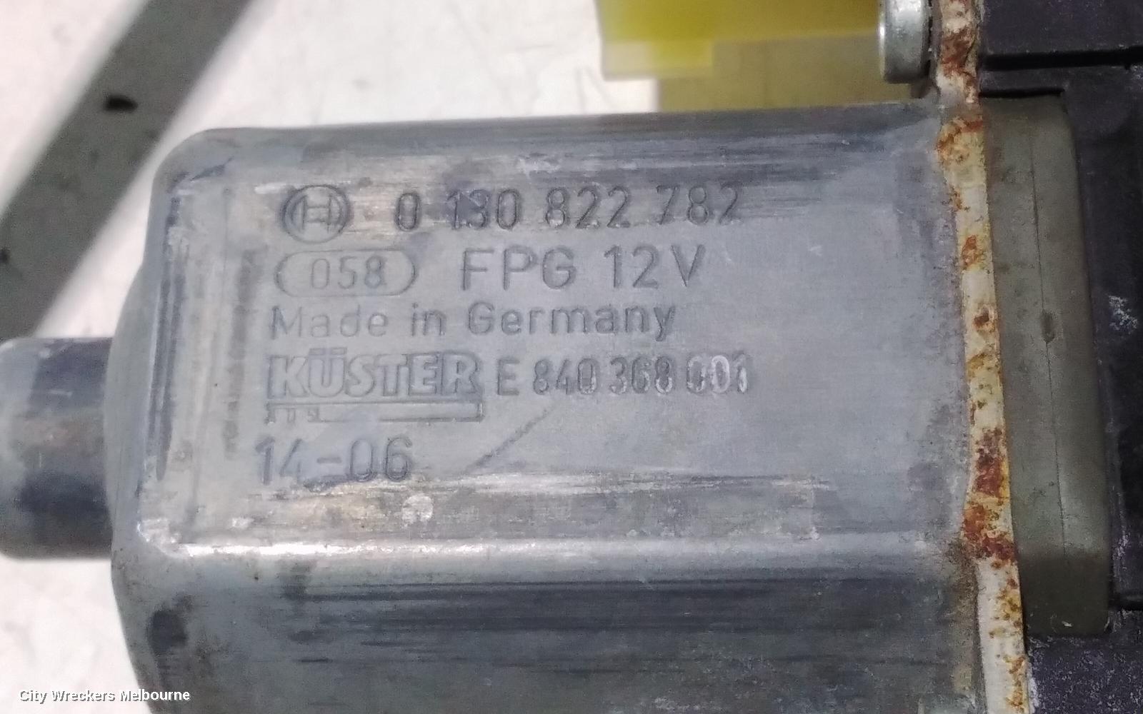 LAND ROVER RANGEROVER SPORT LEFT FRONT WINDOW REG/MOTOR, L494, 12/2013 - 04/2022 - Image 3