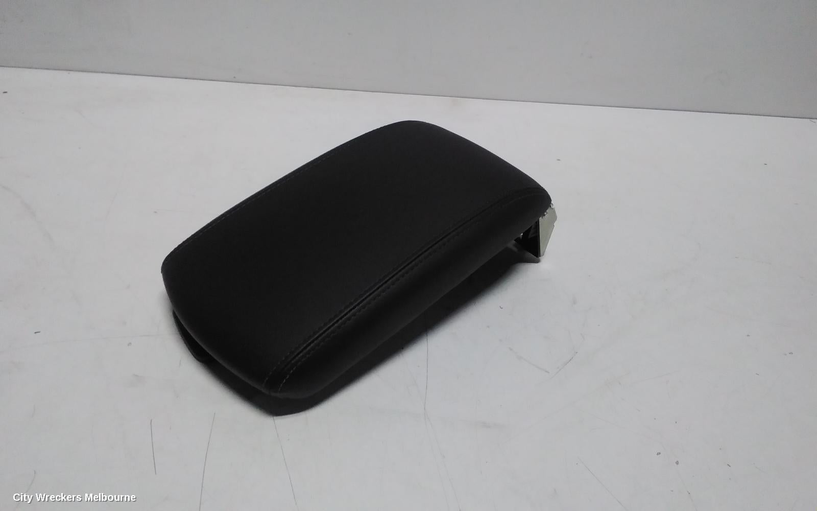 PEUGEOT 308 CONSOLE, T9, 10/2014 - 05/2021 - Image 1
