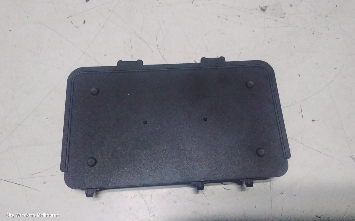 VOLKSWAGEN GOLF, GEN 8, 09/2020 ONWARDS, 5NA980611A WIRELESS CHARGER MODULE : 144004 - Image 1