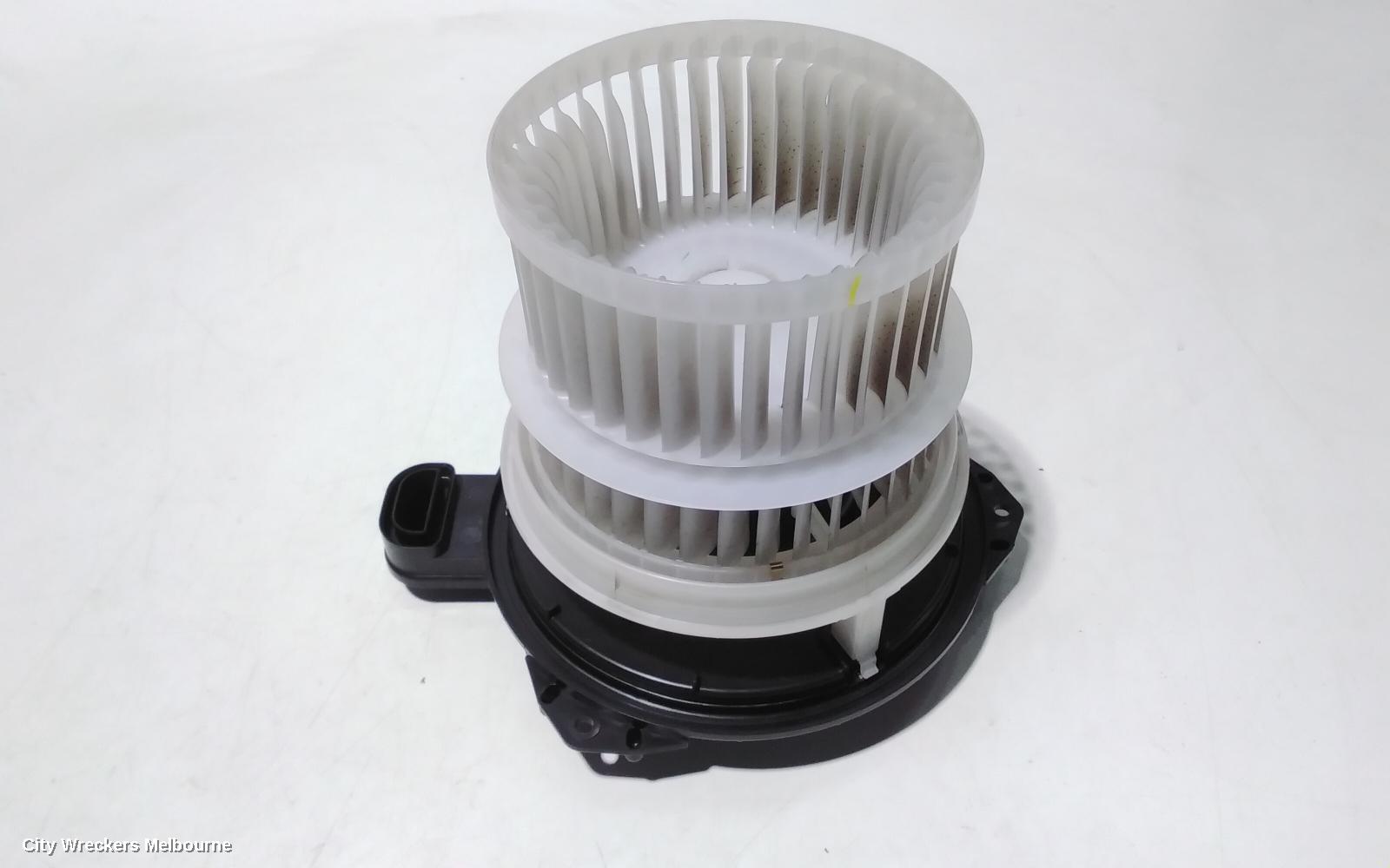 TOYOTA CAMRY HEATER FAN MOTOR, XV70, PETROL, 2.5, A25A-FXS, HYBRID TYPE, 09/2017 ONWARDS - Image 3