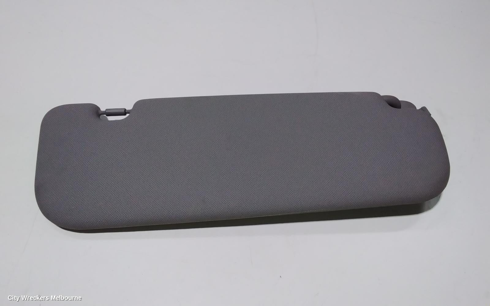HYUNDAI VELOSTER SUNVISOR, FS, LH SIDE, GREY, W/ MIRROR & LAMP TYPE, 12/2011 - 02/2018 - Image 3