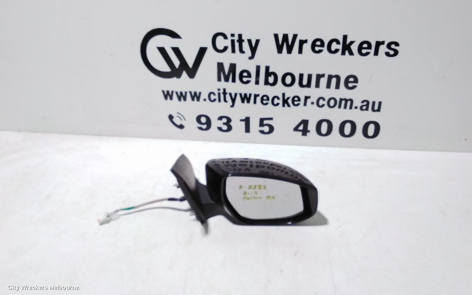 NISSAN PULSAR RIGHT DOOR MIRROR, B17, SEDAN, MANUAL FOLD TYPE, 12/2012 - 12/2017 - Image 1