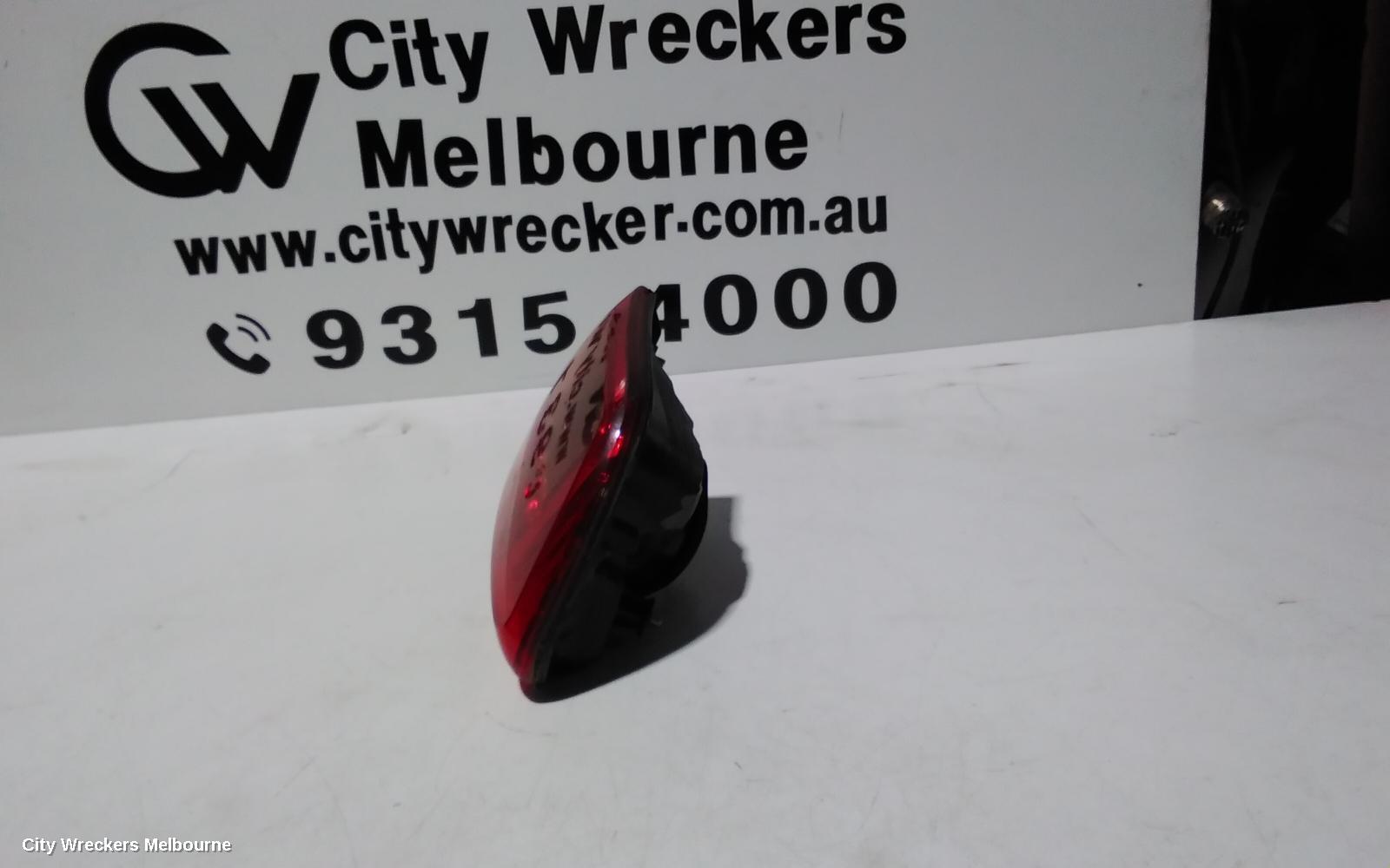 PEUGEOT 4007 REAR GARNISH, TAILGATE LAMP (RH SIDE), 10/2009 - 08/2013 - Image 2