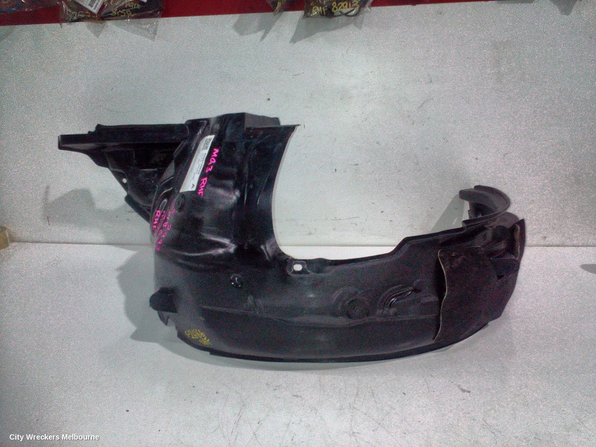 MG MG3 RIGHT GUARD LINER, SZP1, FRONT, 06/2018 ONWARDS - Image 1