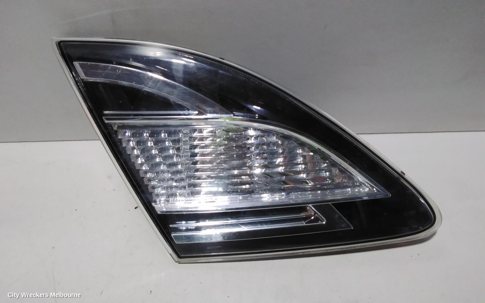 MAZDA 6 REAR GARNISH, BOOTLID LAMP (LH SIDE), GH, 03/2010 - 11/2012 - Image 3