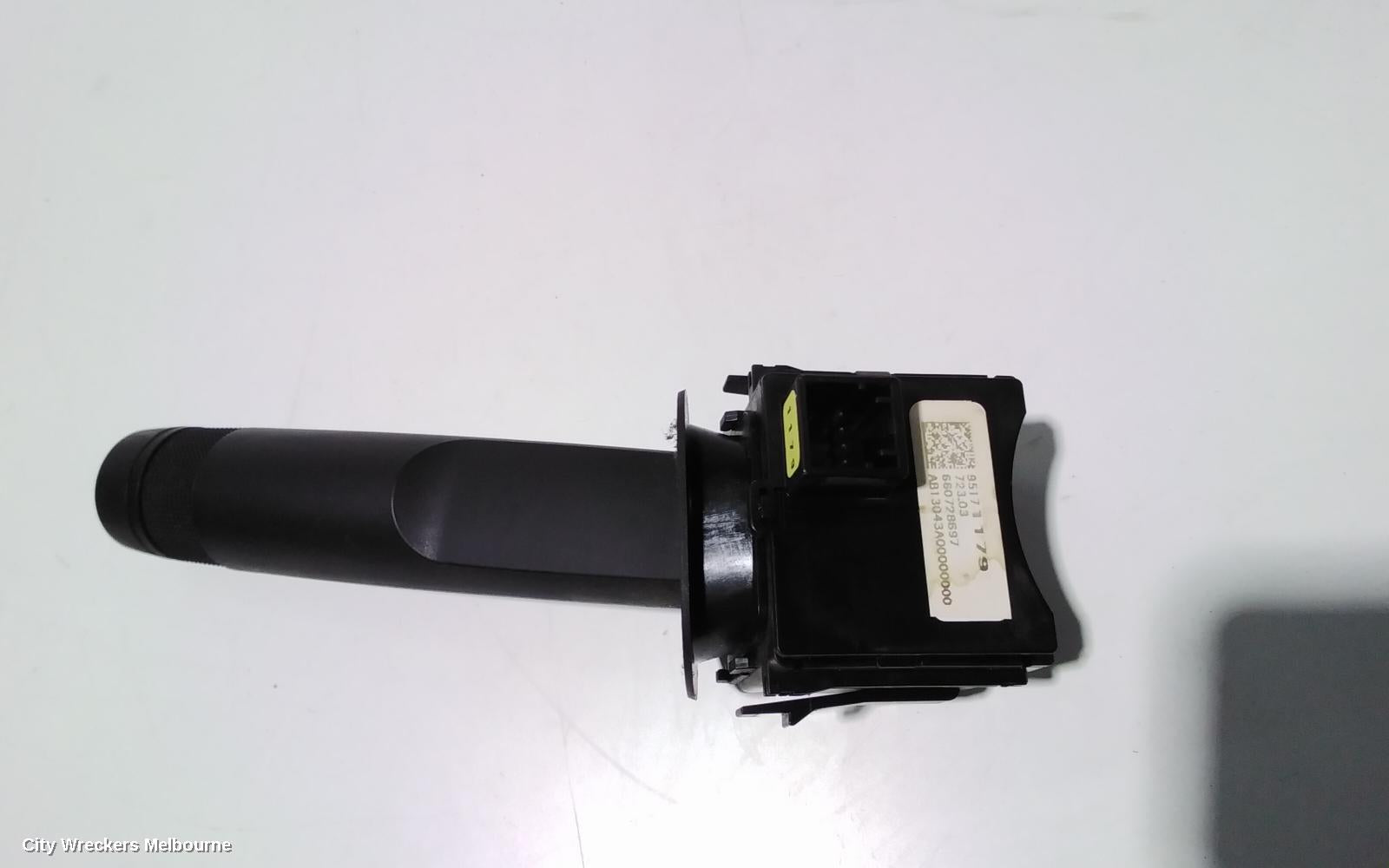 HOLDEN COMMODORE COMBINATION SWITCH, WIPER SWITCH, VF, 05/2013 - 12/2017 - Image 3