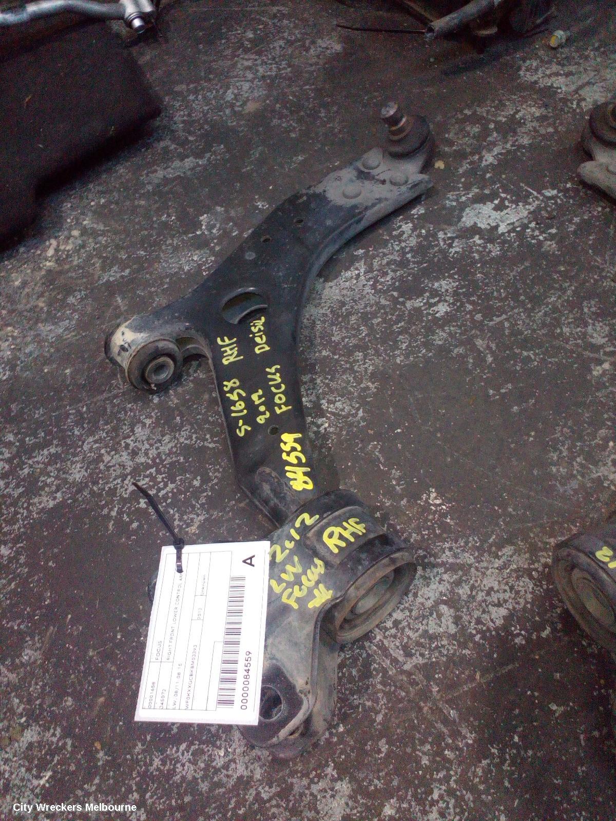 FORD FOCUS RIGHT FRONT LOWER CONTROL ARM, LW, 08/2011 - 08/2015 - Image 1