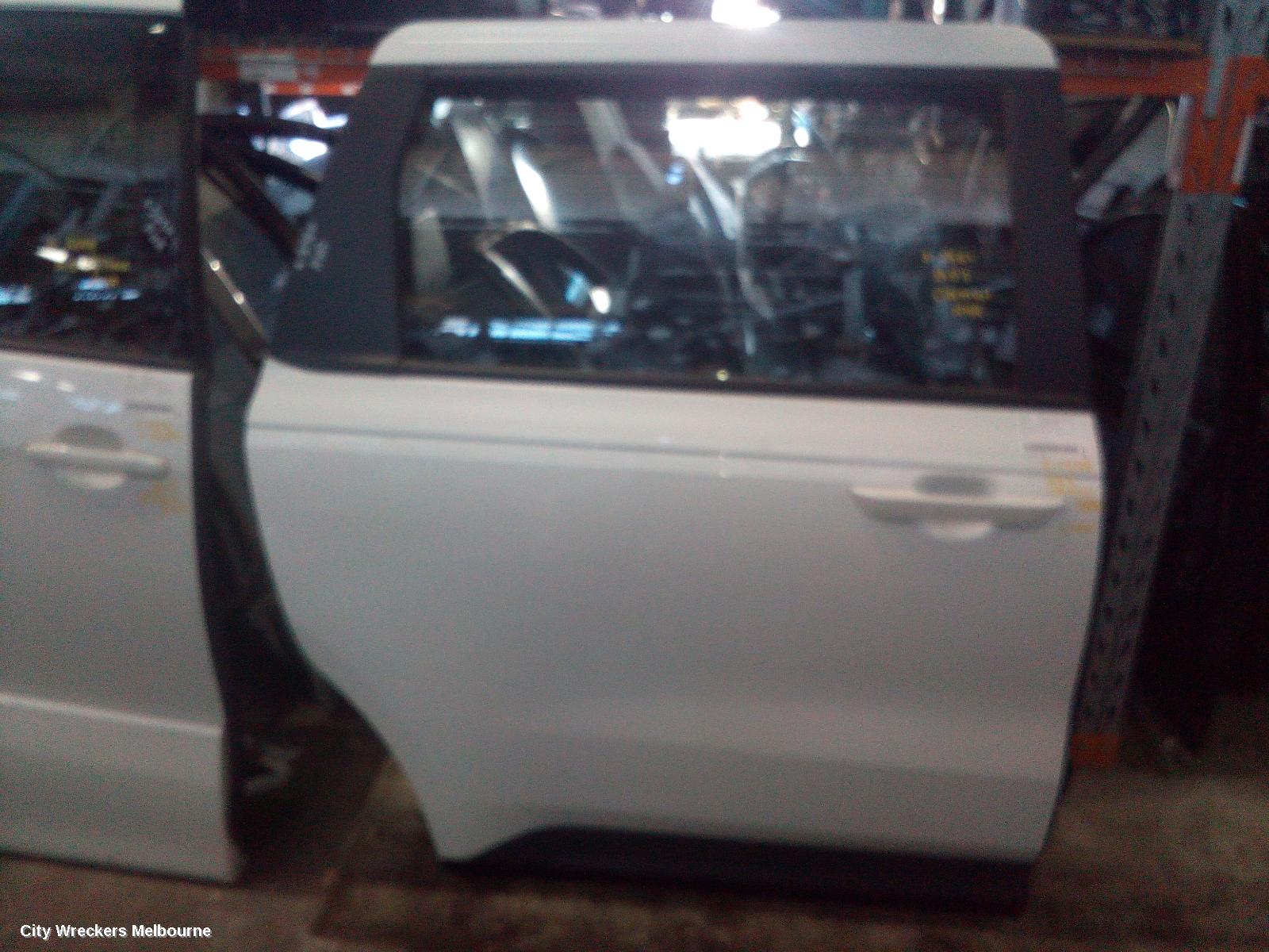 KIA CARNIVAL/GRAND CARNIVAL RIGHT REAR DOOR, KA4, MANUAL SLIDING TYPE, 10/2020 ONWARDS - Image 2