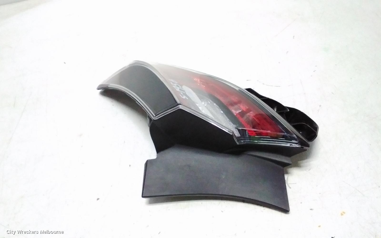 TOYOTA COROLLA RIGHT TAILLIGHT, E210, IN BODY, HATCH, 07/2018 - 08/2022 - Image 3